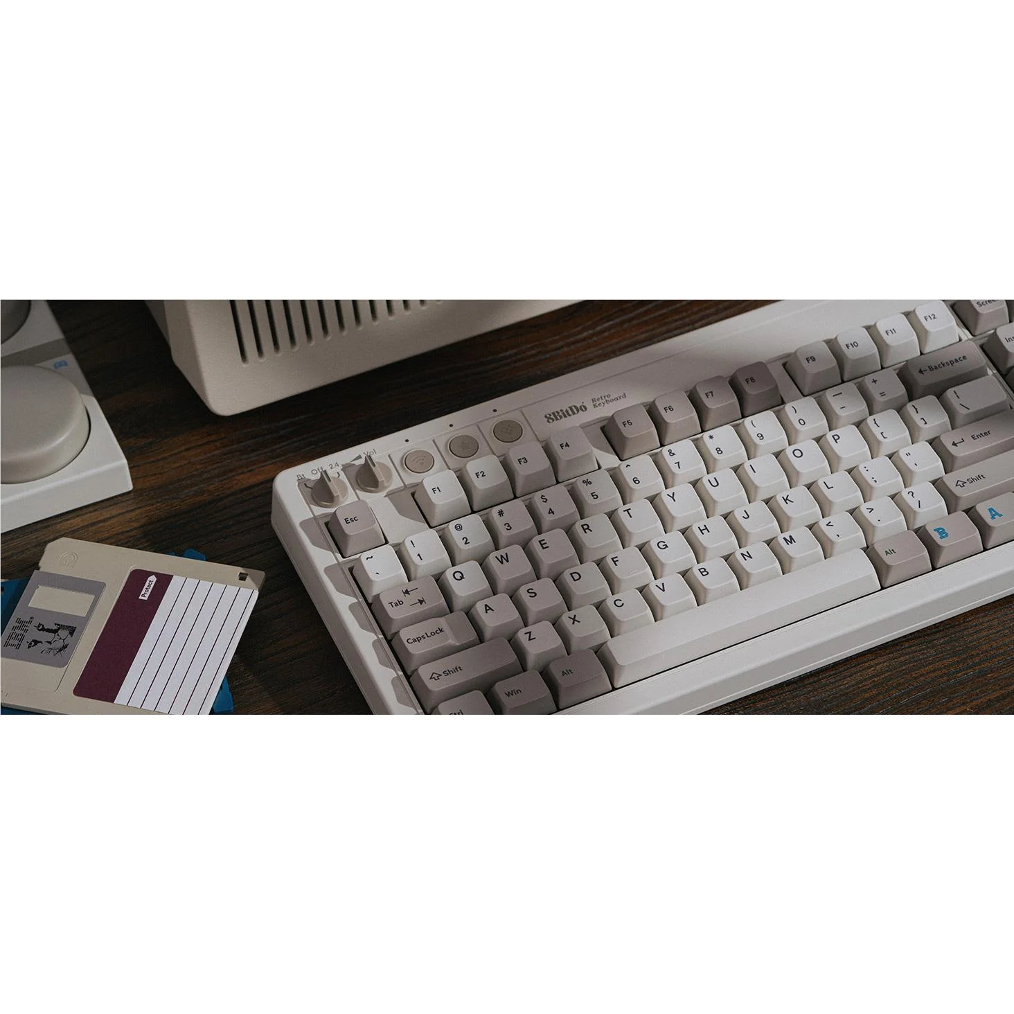 8BitDo Retro Mechanical Keyboard (M Edition) - Image 7