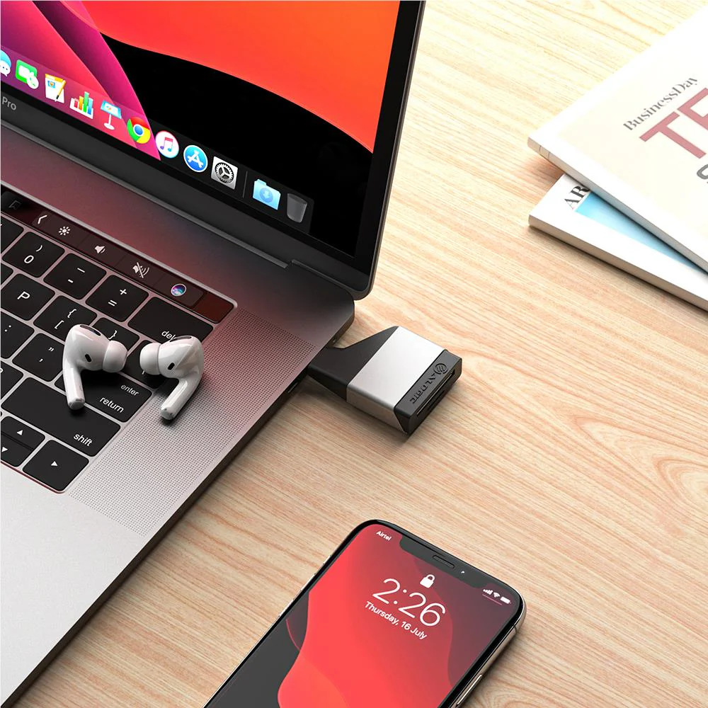 ALOGIC Ultra Mini USB-C SD Card Reader - Image 3