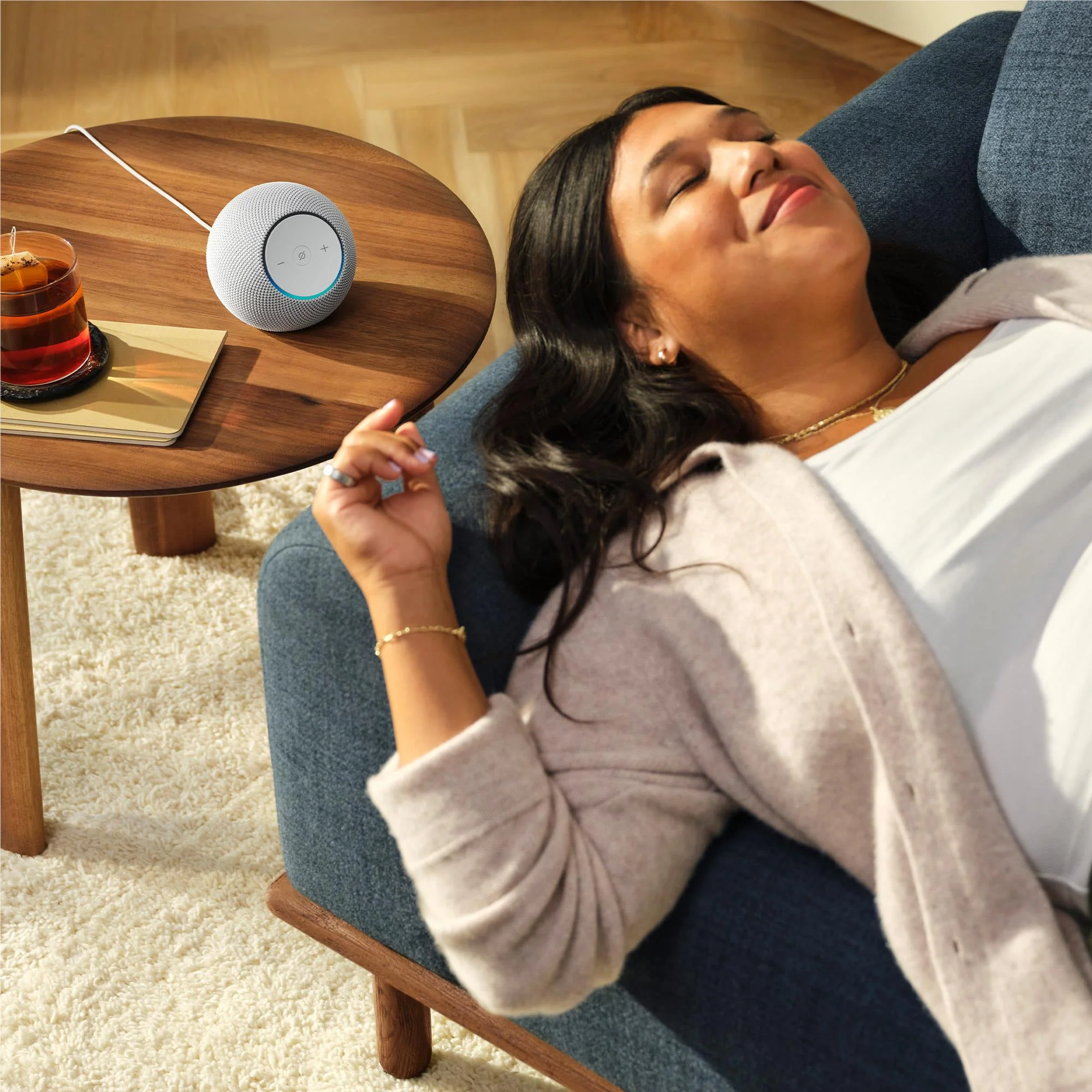Amazon Echo Dot Max (Glacier White) - Image 9