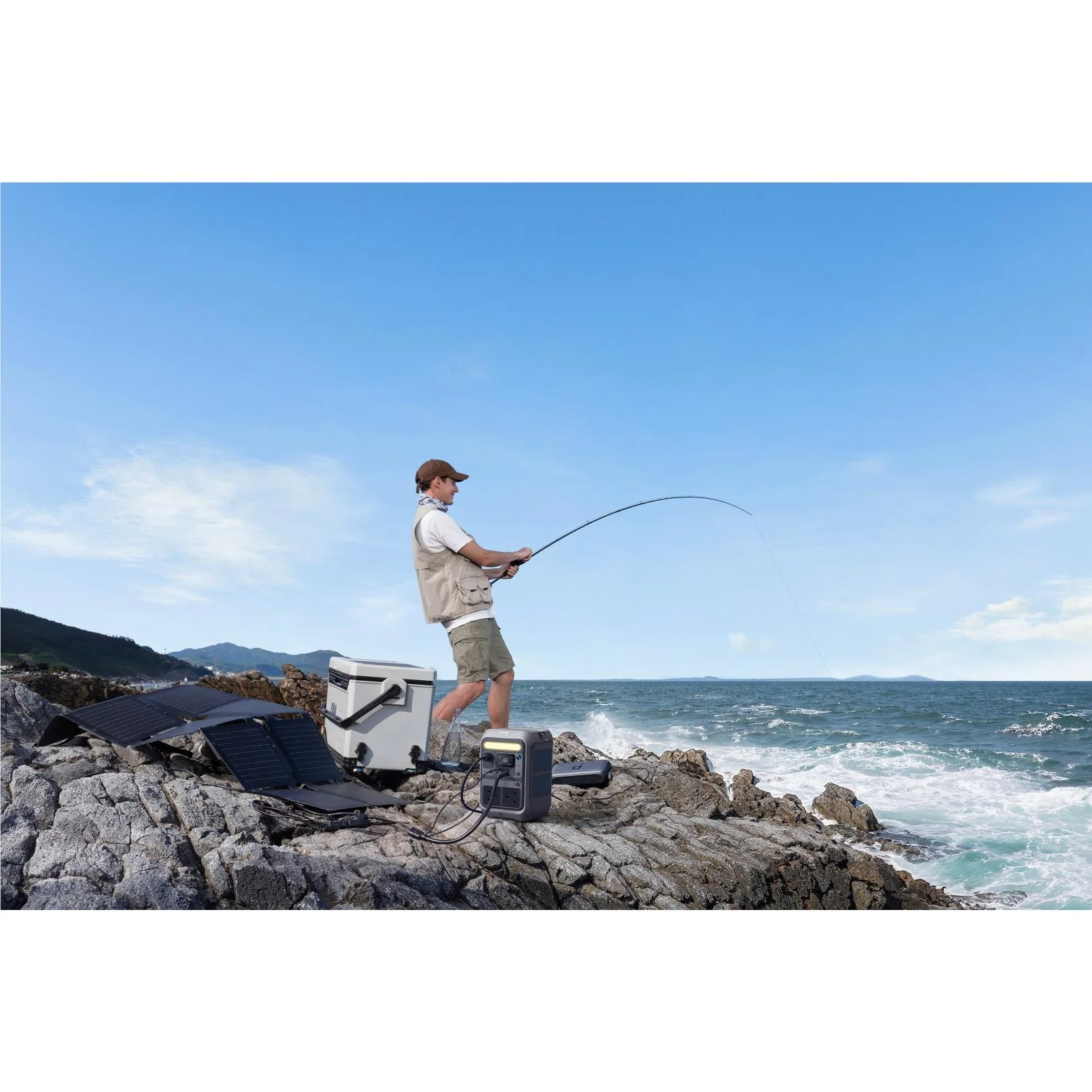 Anker SOLIX C300 Portable Power Station - Image 11
