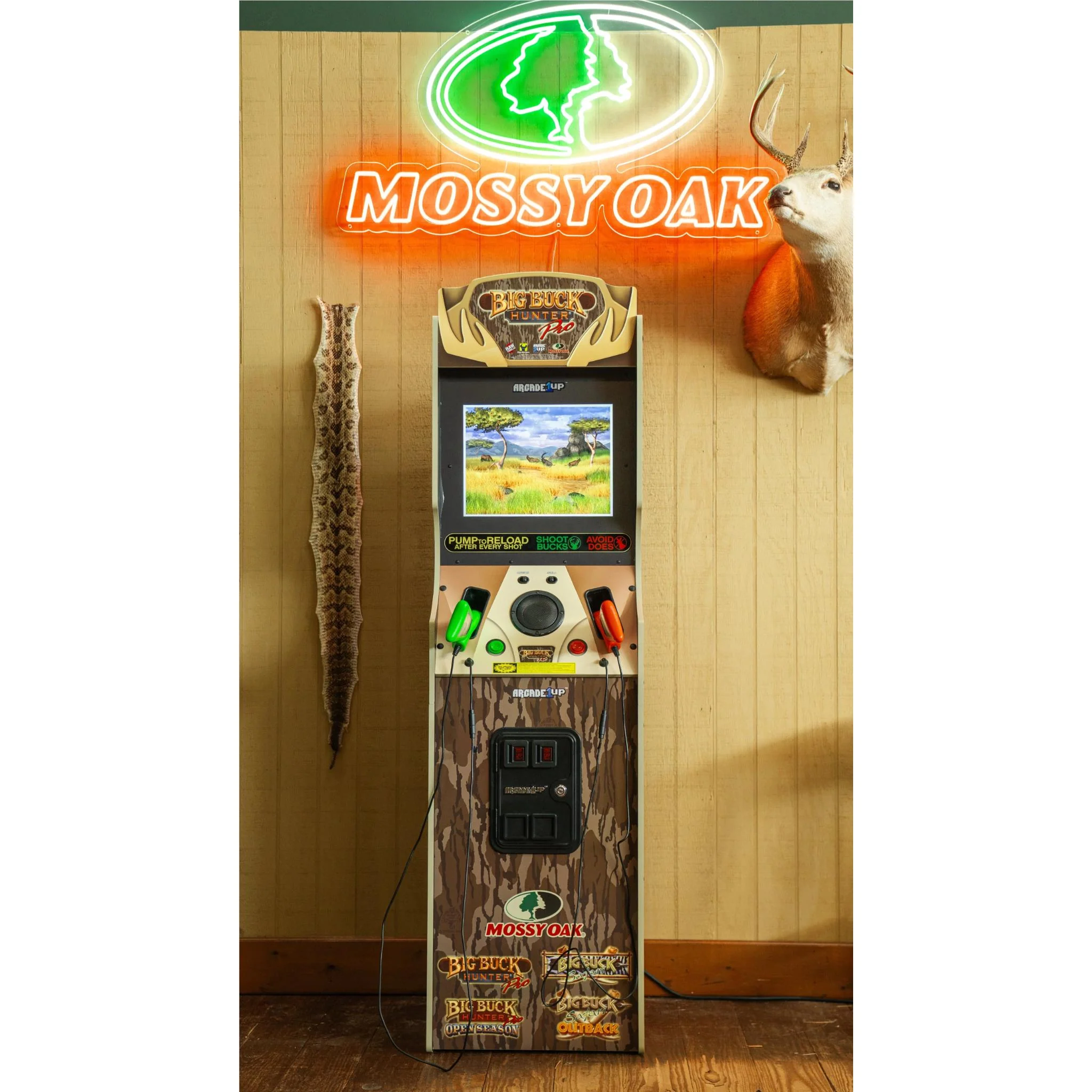 Arcade1Up Big Buck Hunter Mossy Oak Deluxe Arcade Machine - Image 2