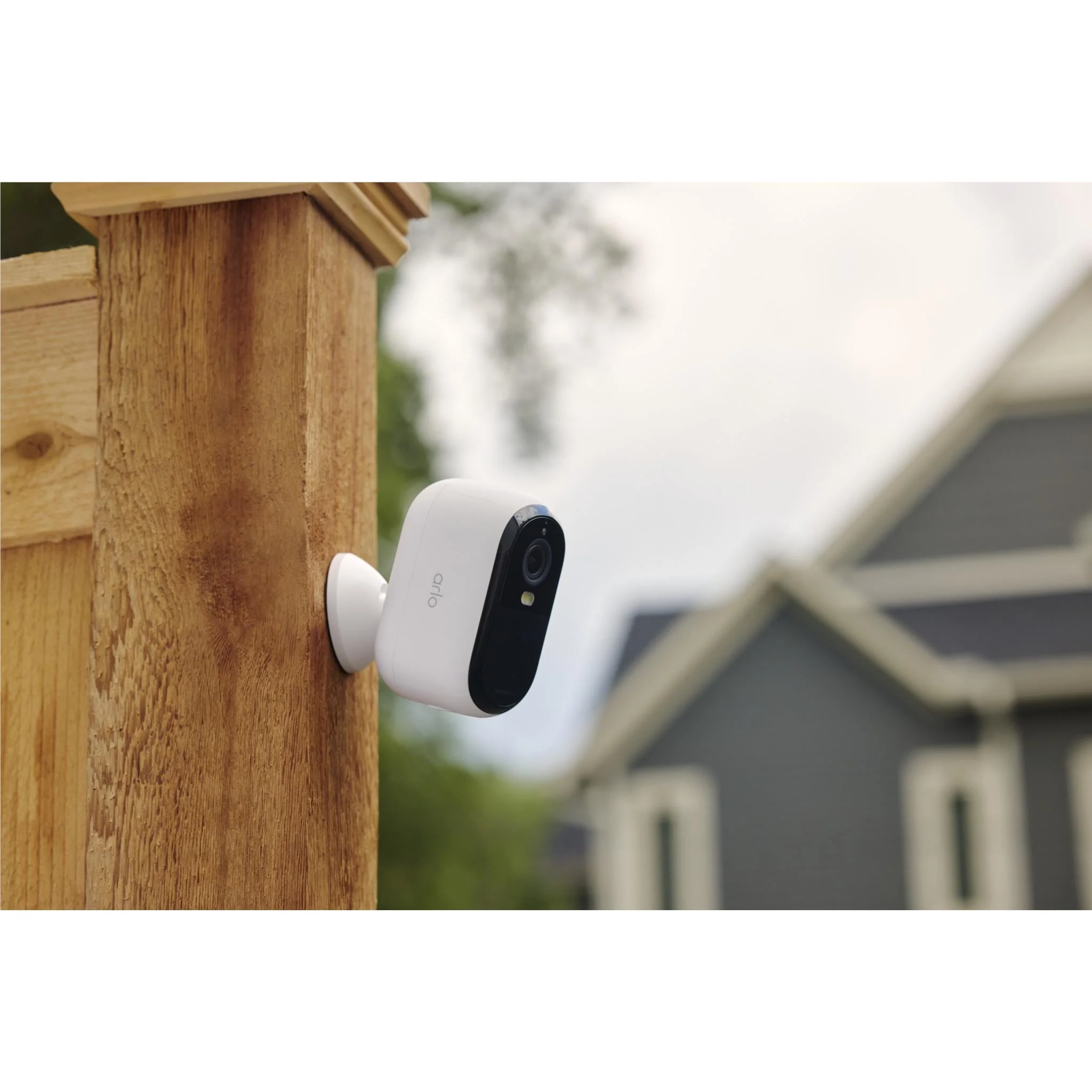 Arlo Essential (3rd Gen) 2K Outdoor Security Camera - Image 6