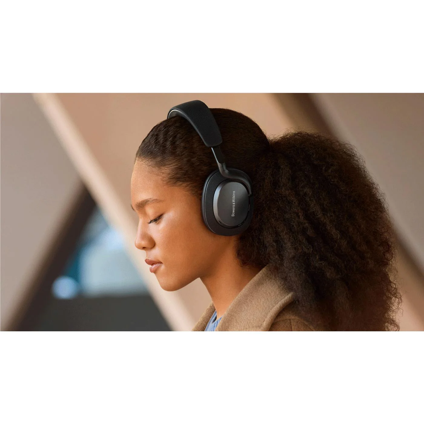 Bowers & Wilkins PX7 S3 Noise-Cancelling Over-Ear Headphones (Anthracite Black) - Image 6