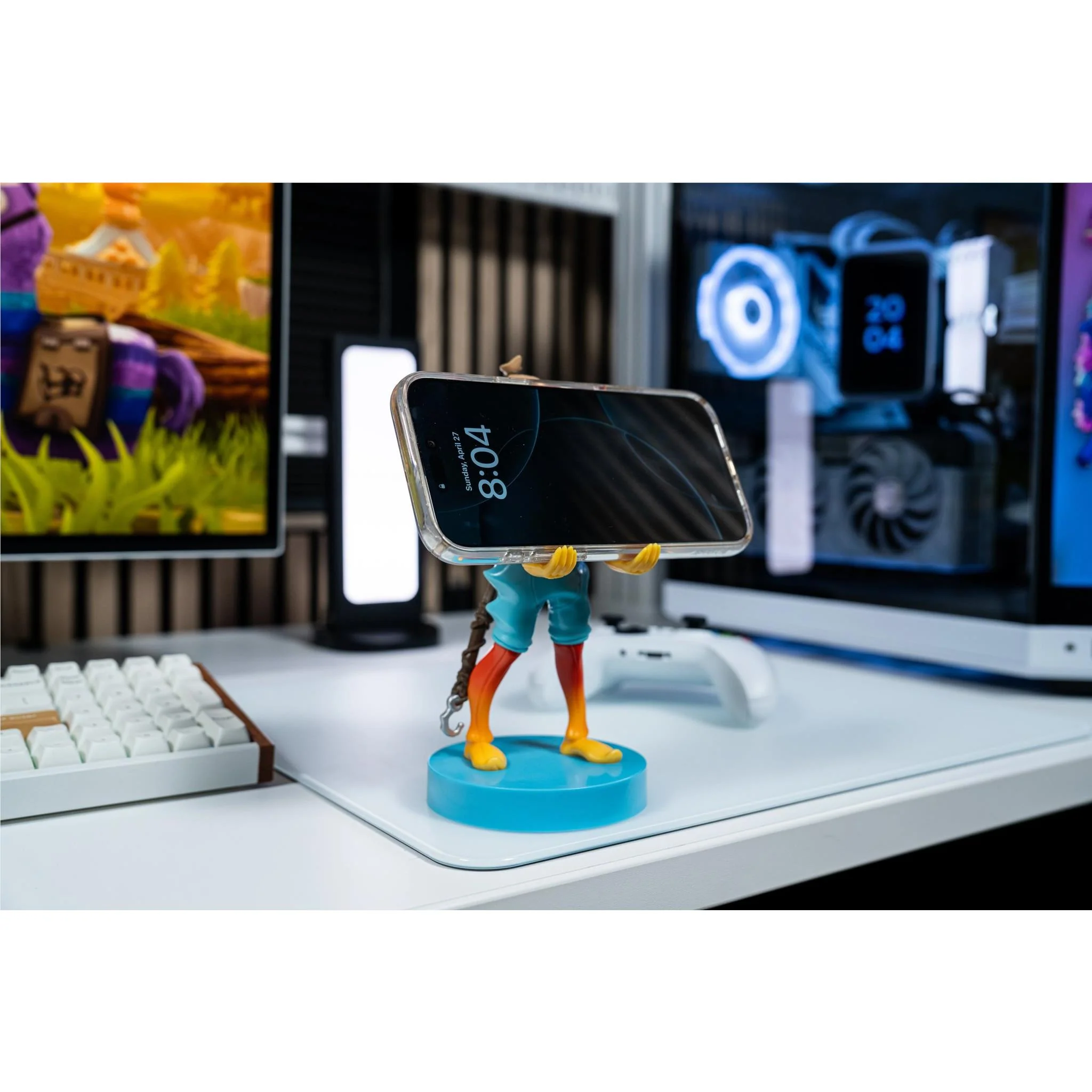 Cable Guys Controller/Phone Holder (Fortnite: Fishsticks) - Image 9