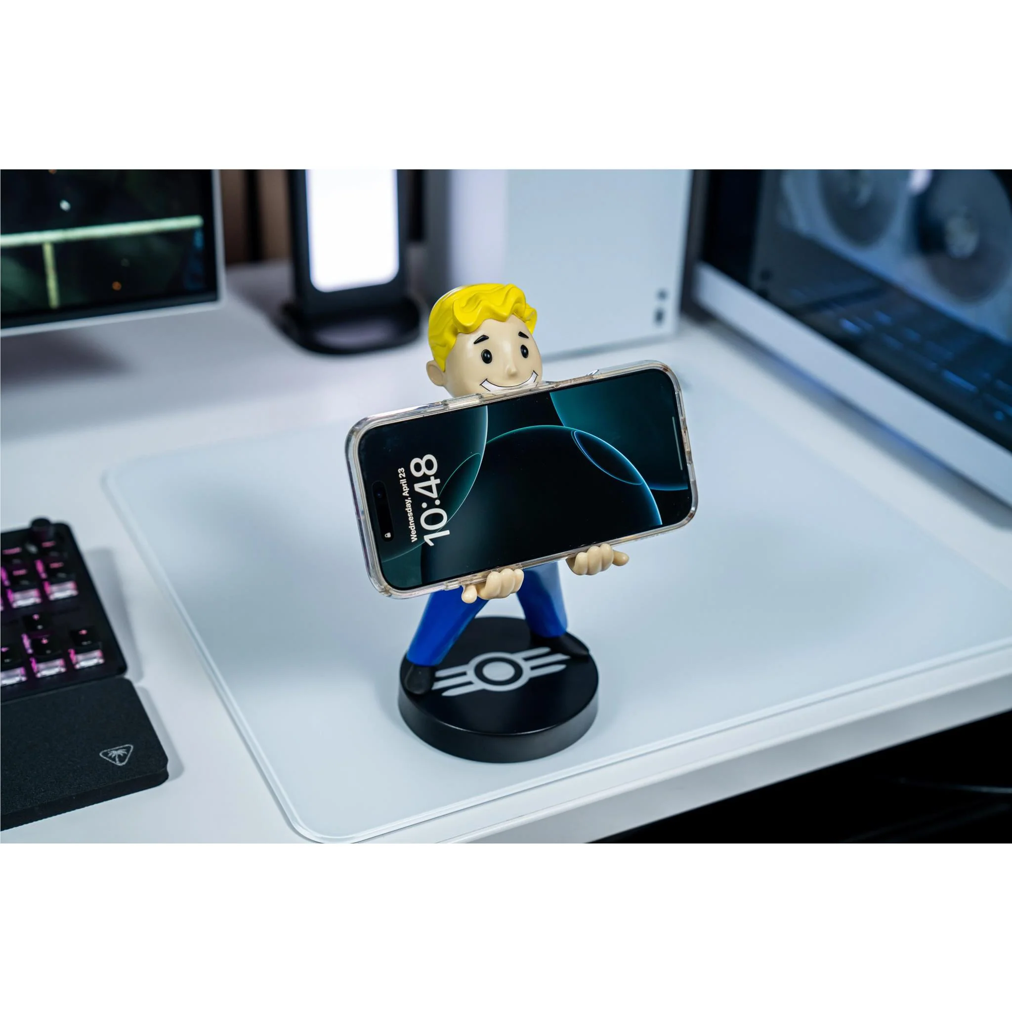 Cable Guys Controller/Phone Holder (Vault Boy) - Image 9