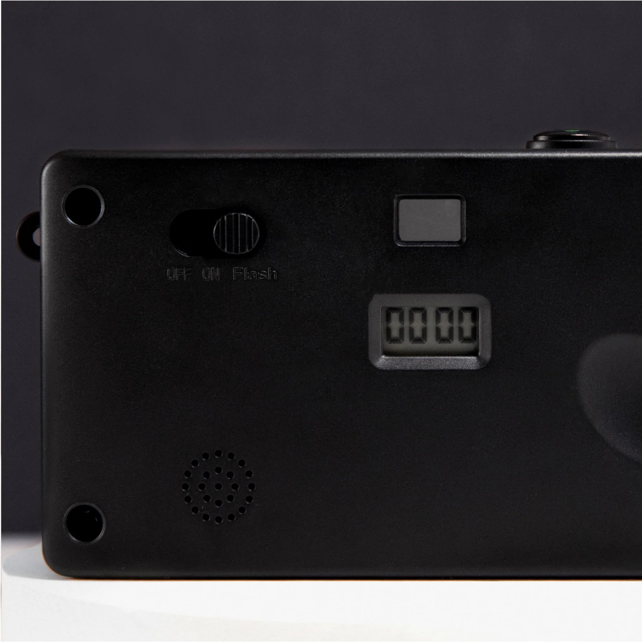 Camp Snap Digital Compact Camera (Black) - Image 3