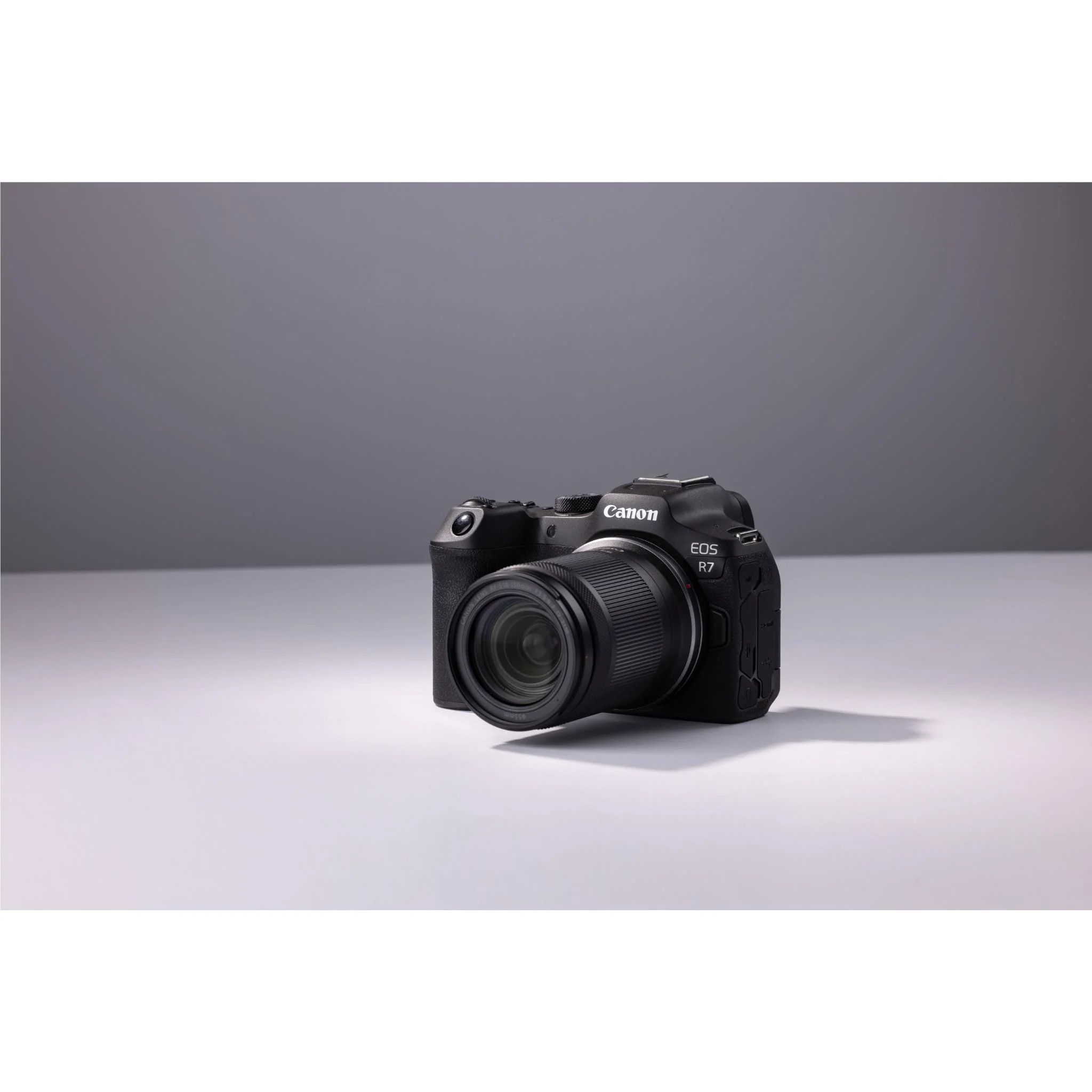 Canon EOS R7 Mirrorless Camera with RFS 18-150STM Lens - Image 7