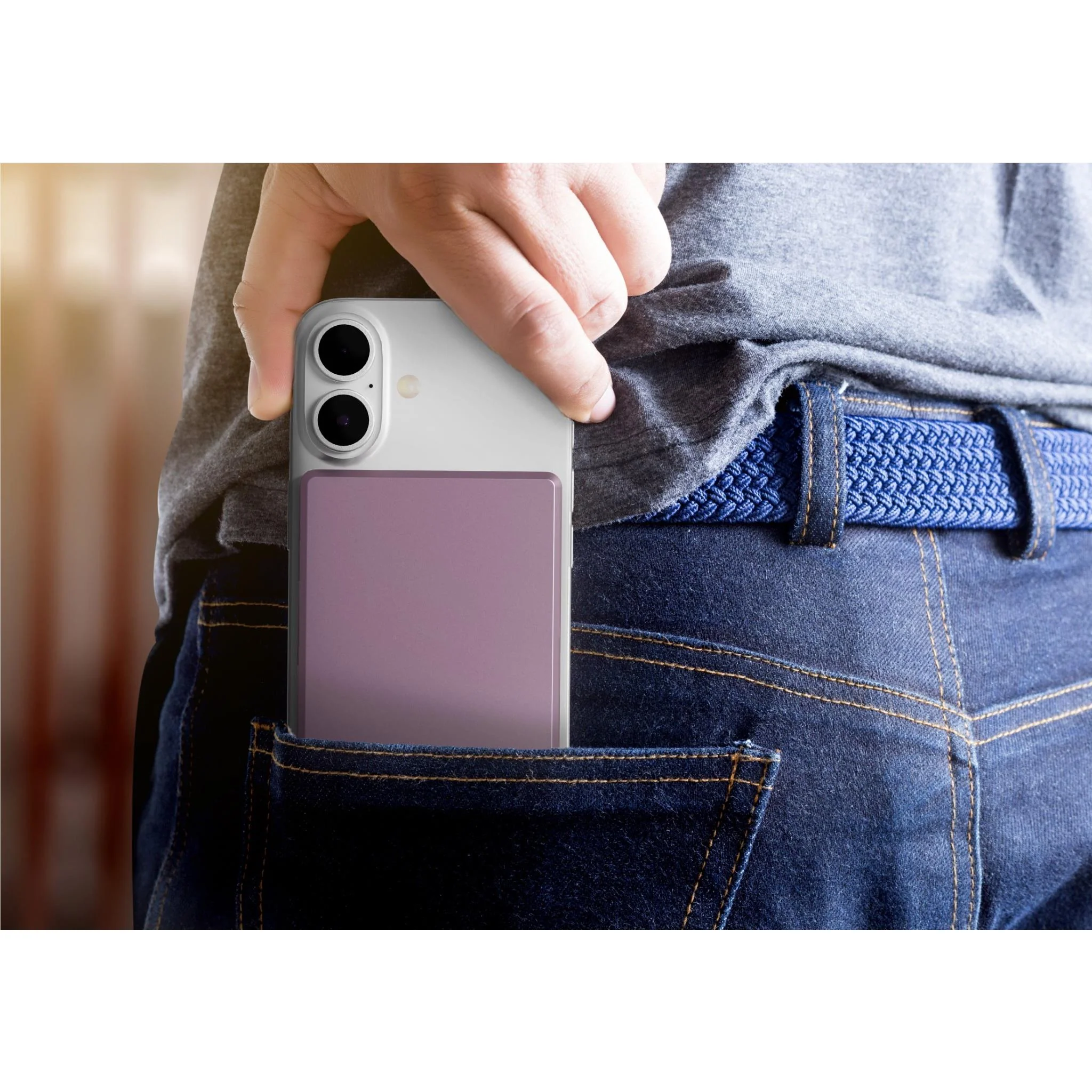 Cygnett Charge Connect Magnetic Slim Power Bank [5K] (Pink) - Image 6