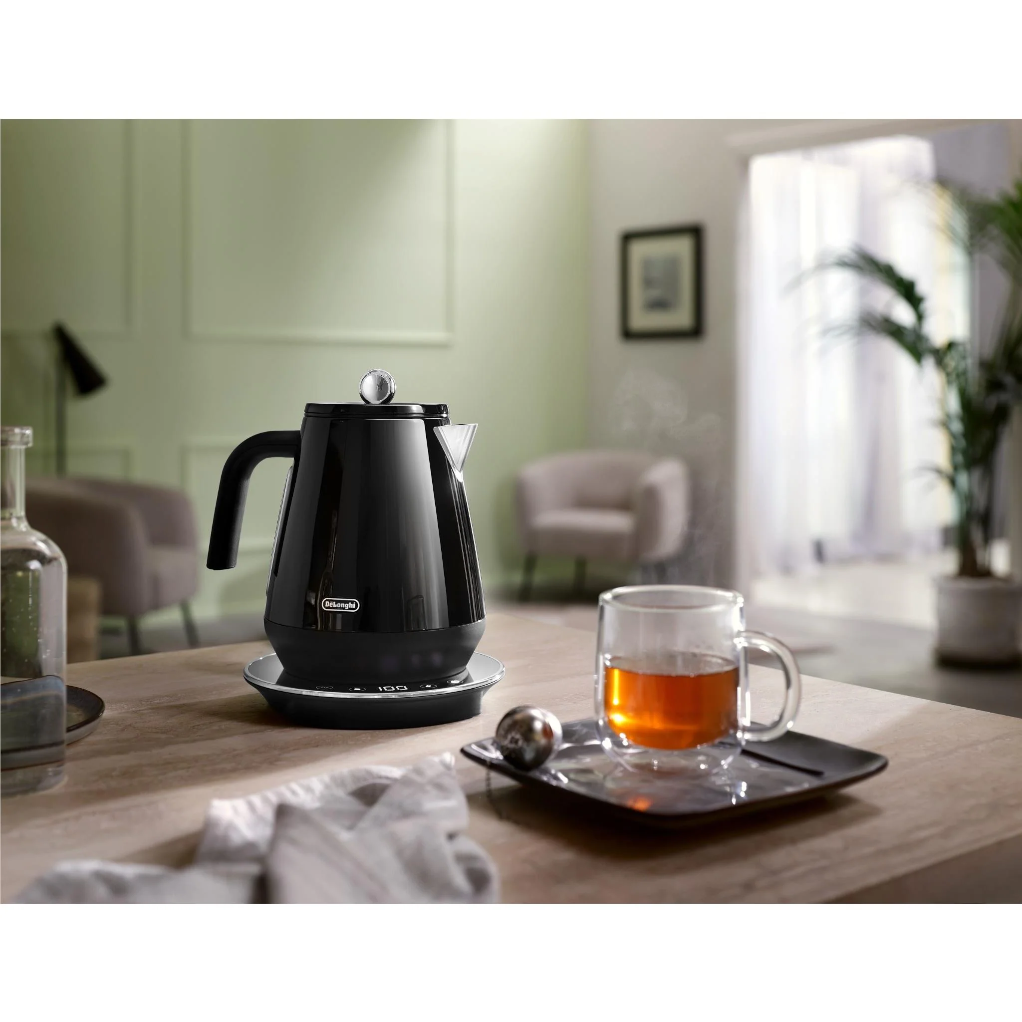 De'Longhi Eclettica Variable Temperature Kettle (Black) - Image 7