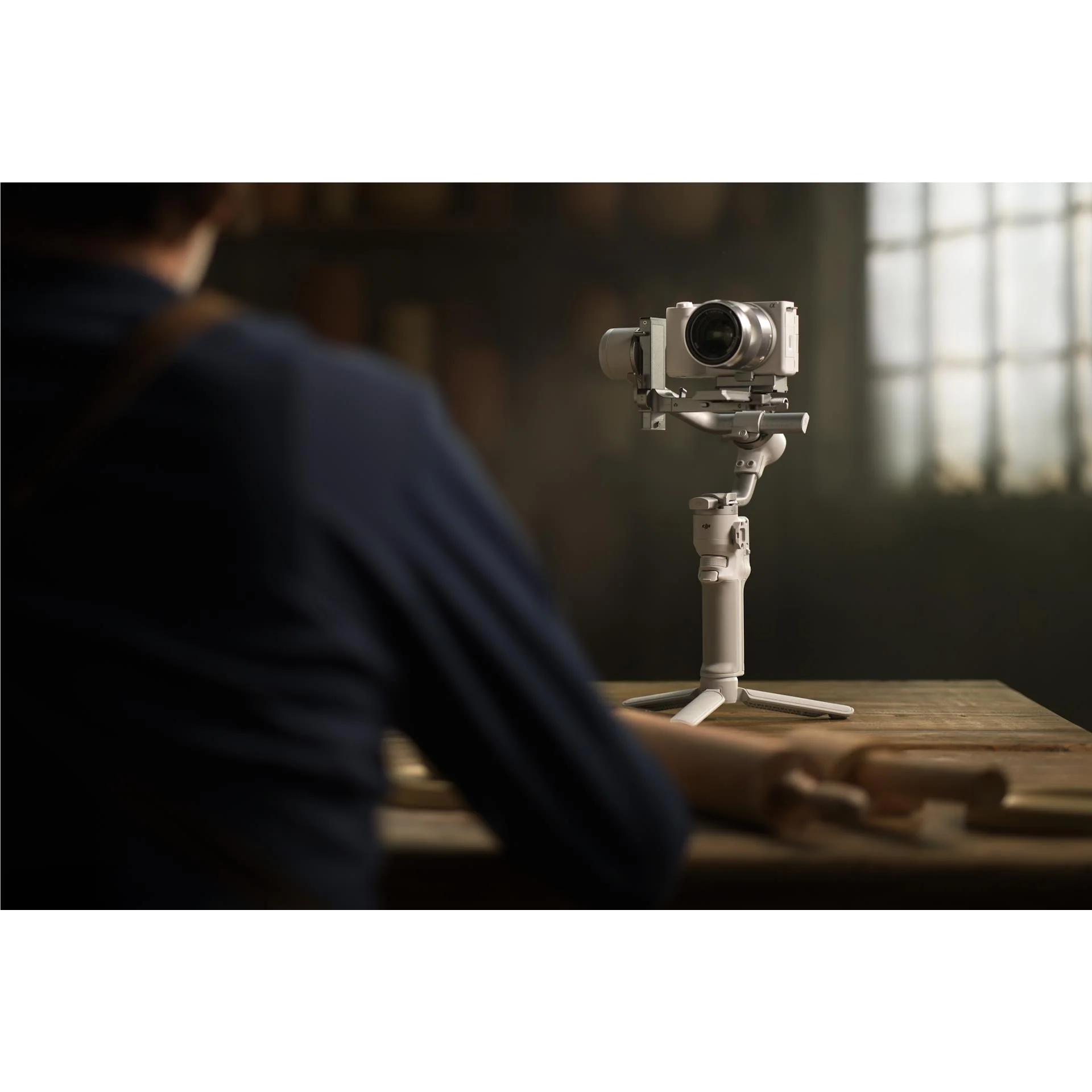 DJI RS 4 Mini Gimbal - Image 13