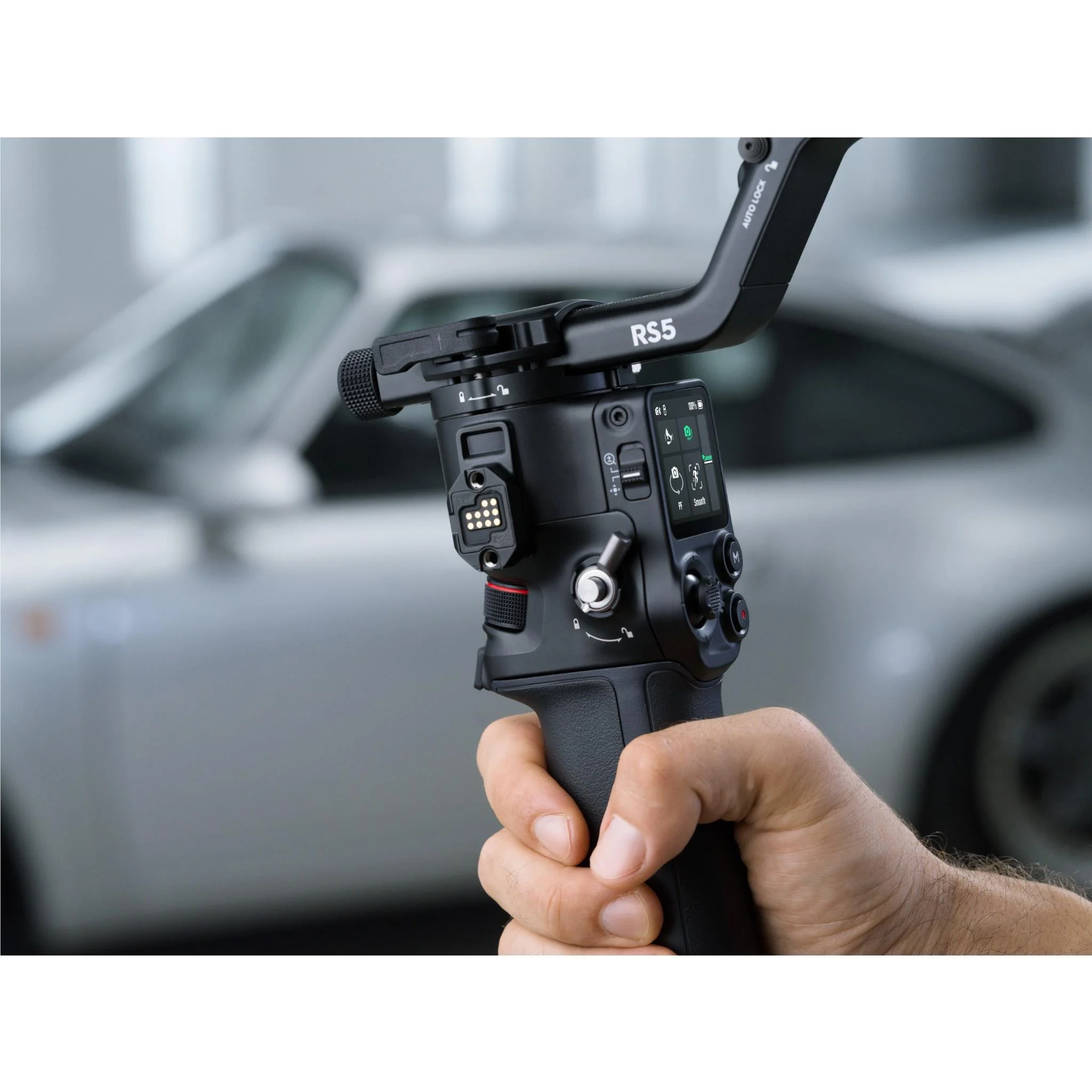 DJI RS 5 Gimbal Combo - Image 12