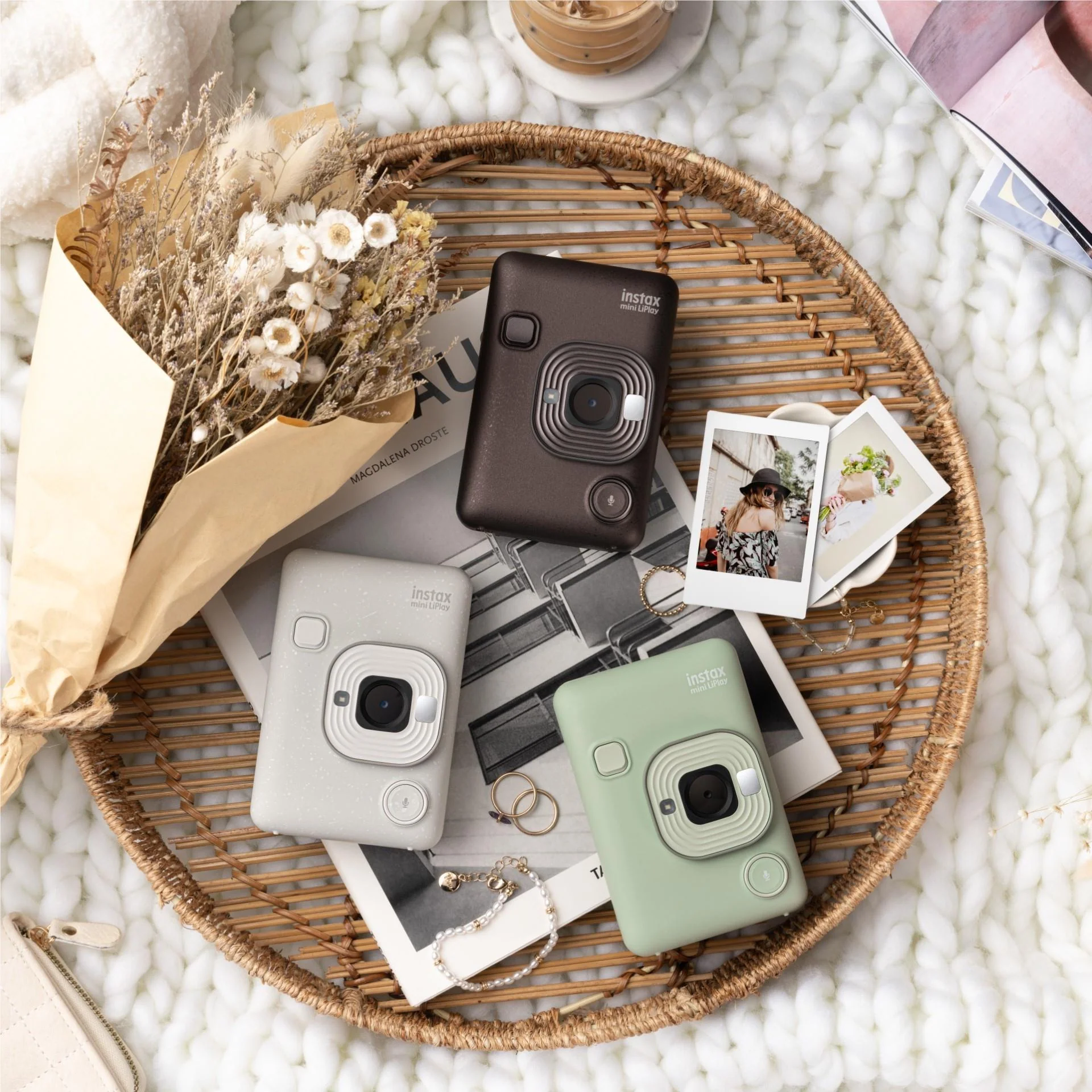Fujifilm instax mini LiPlay C Instant Camera and Smartphone Printer (Misty White) - Image 14