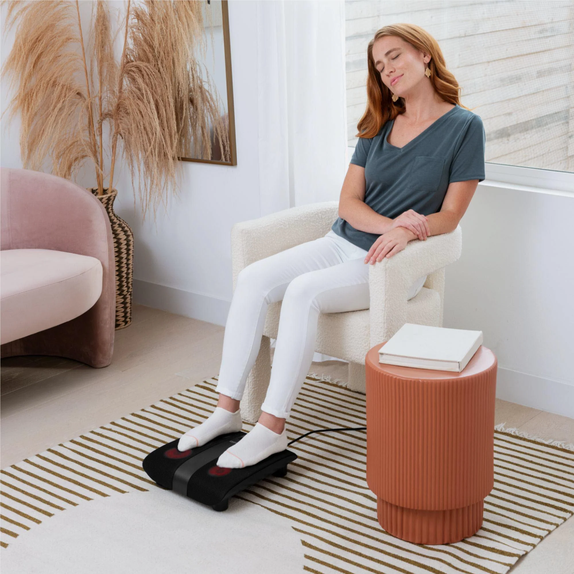 Homedics Triple Action Shiatsu Foot Massager with Heat - Image 6