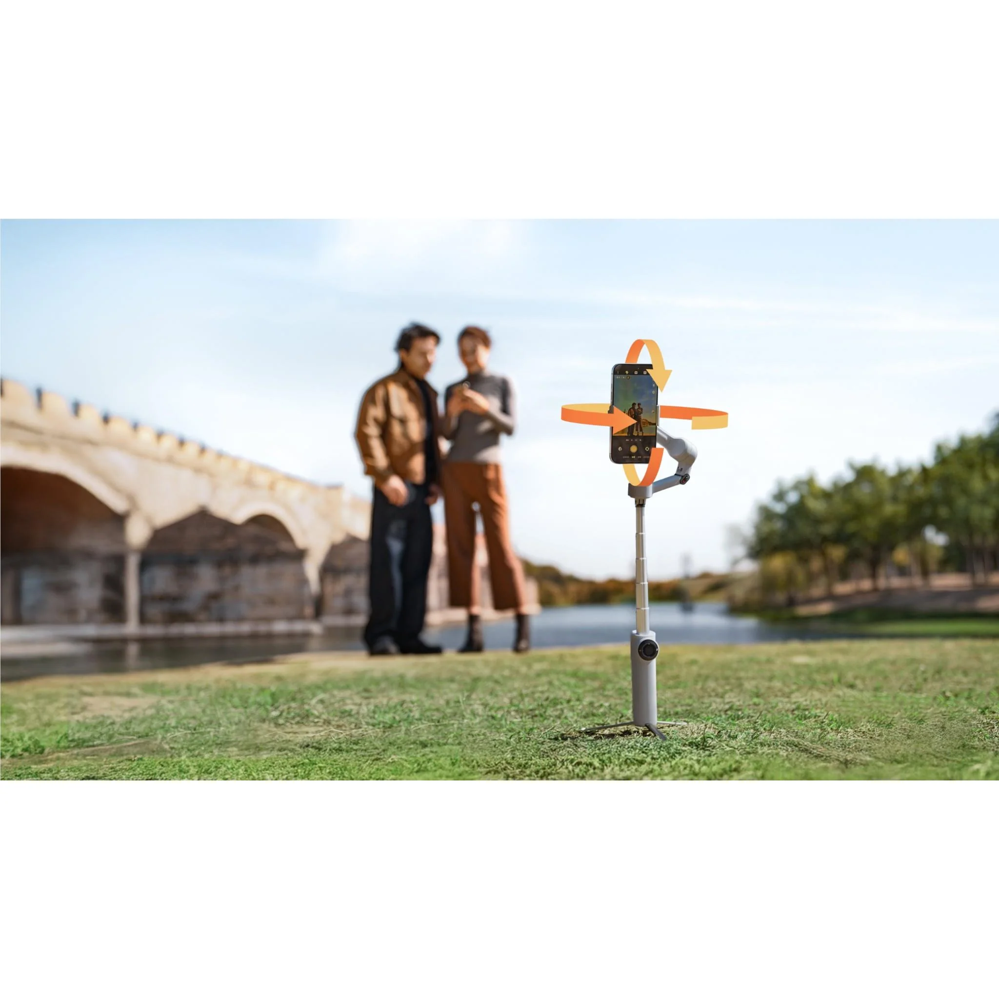 Insta360 Flow 2 Gimbal Standard Bundle (Stone Grey) - Image 5