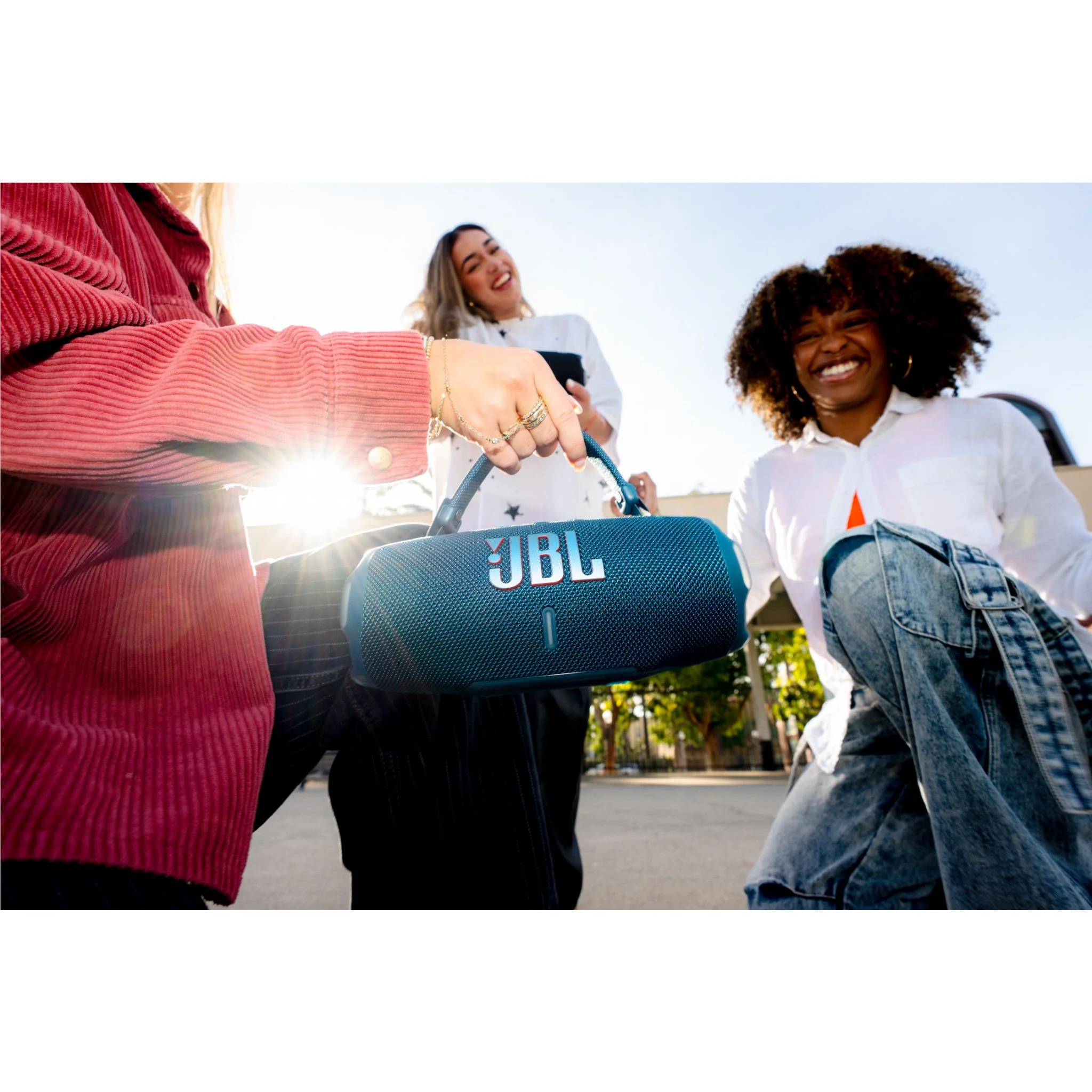 JBL Charge 6 Portable Bluetooth Speaker (Blue) - Image 11