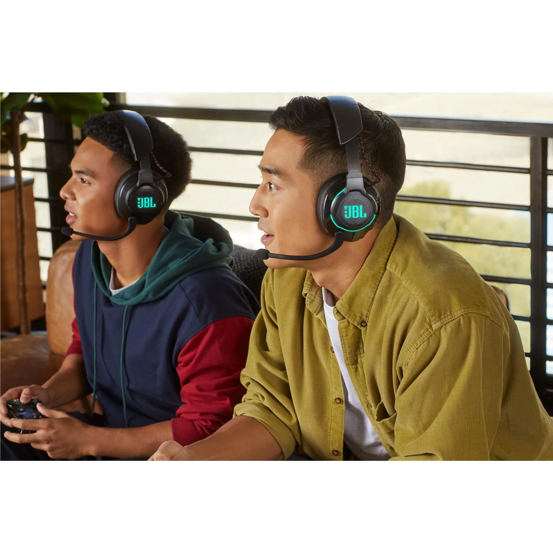 JBL Quantum 810 Wireless Over Ear Gaming Headset (Black) - Image 10