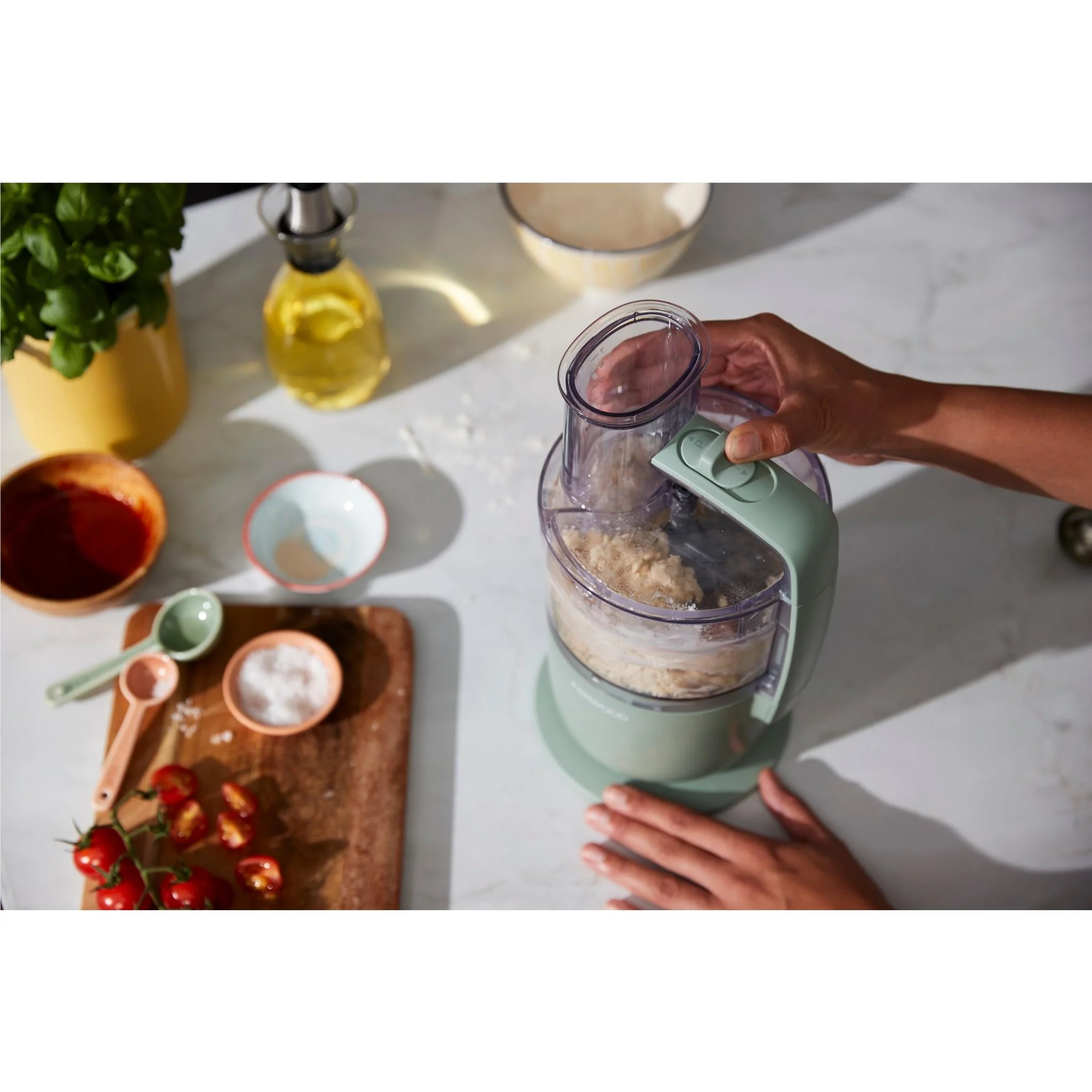 Kenwood MultiPro Go Compact Food Processor (Eucalyptus Green) - Image 8