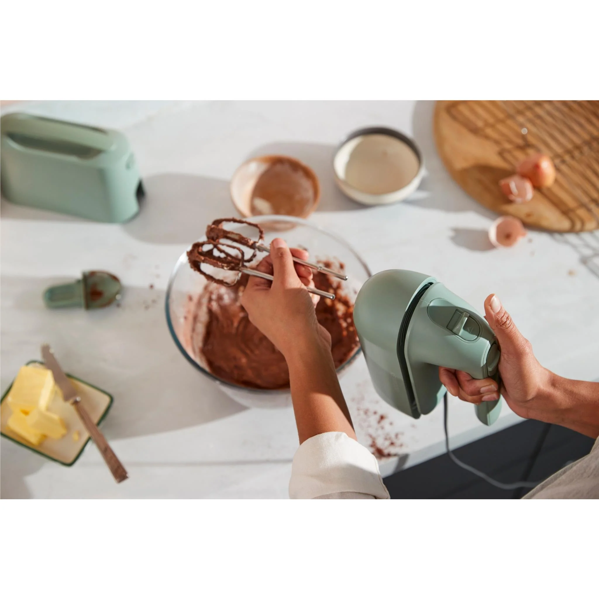 Kenwood QuickMix Go Hand Mixer (Eucalyptus Green) - Image 6