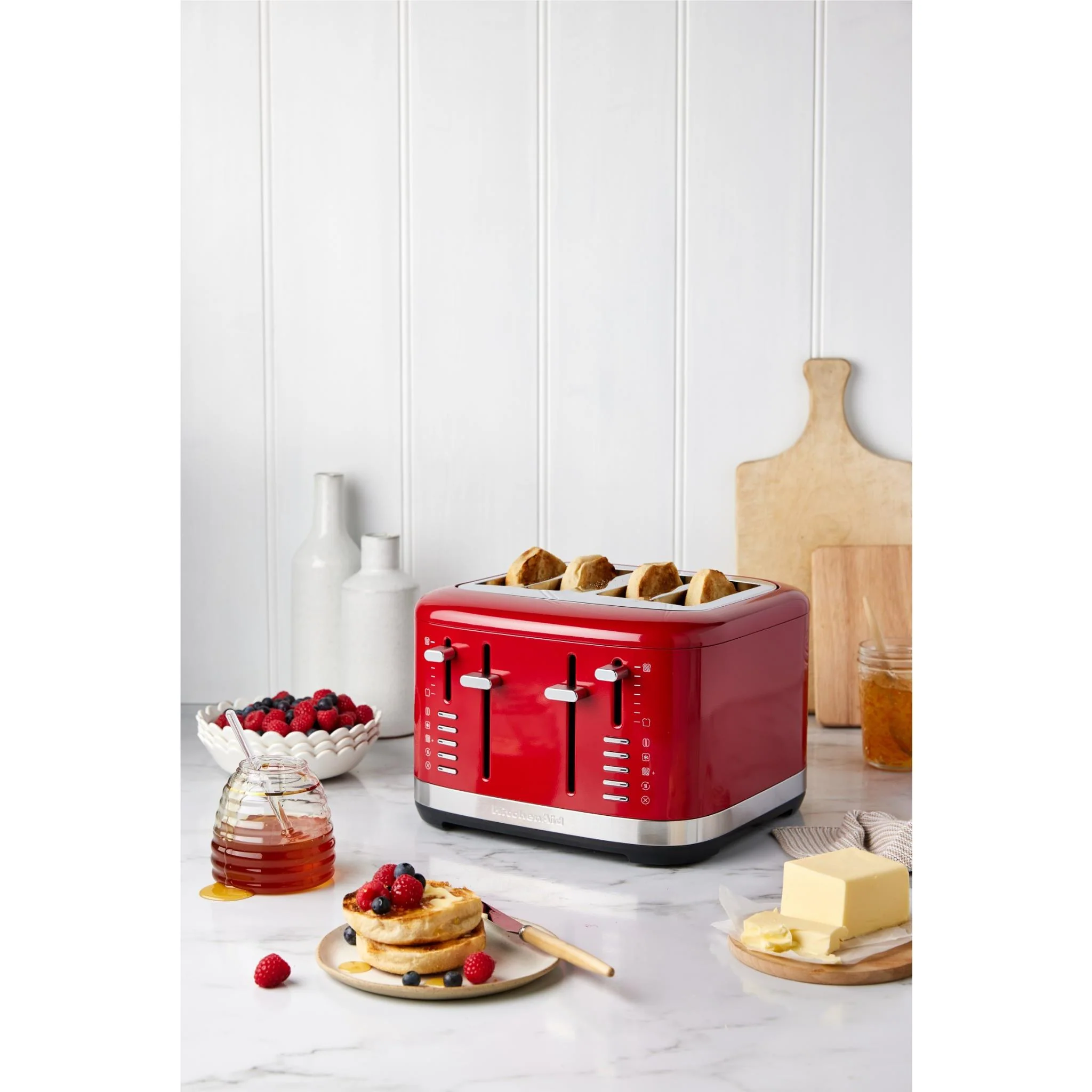 KitchenAid KMT4109 4 Slice Toaster (Empire Red) - Image 6