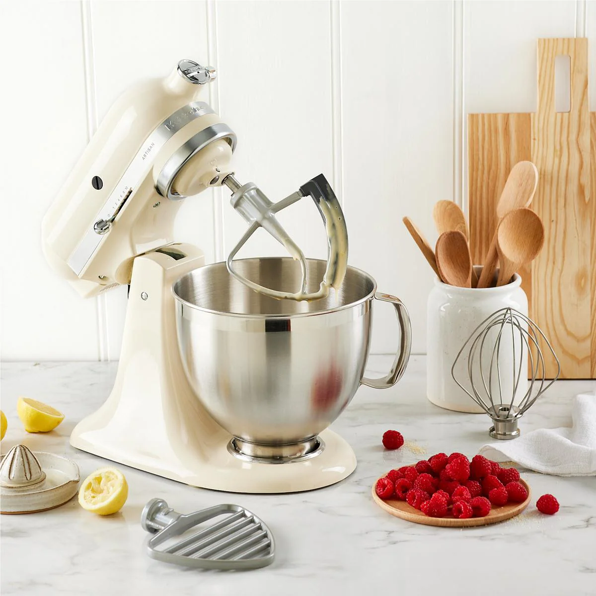 KitchenAid KSM195 4.7L Artisan Stand Mixer (Almond Cream) - Image 7
