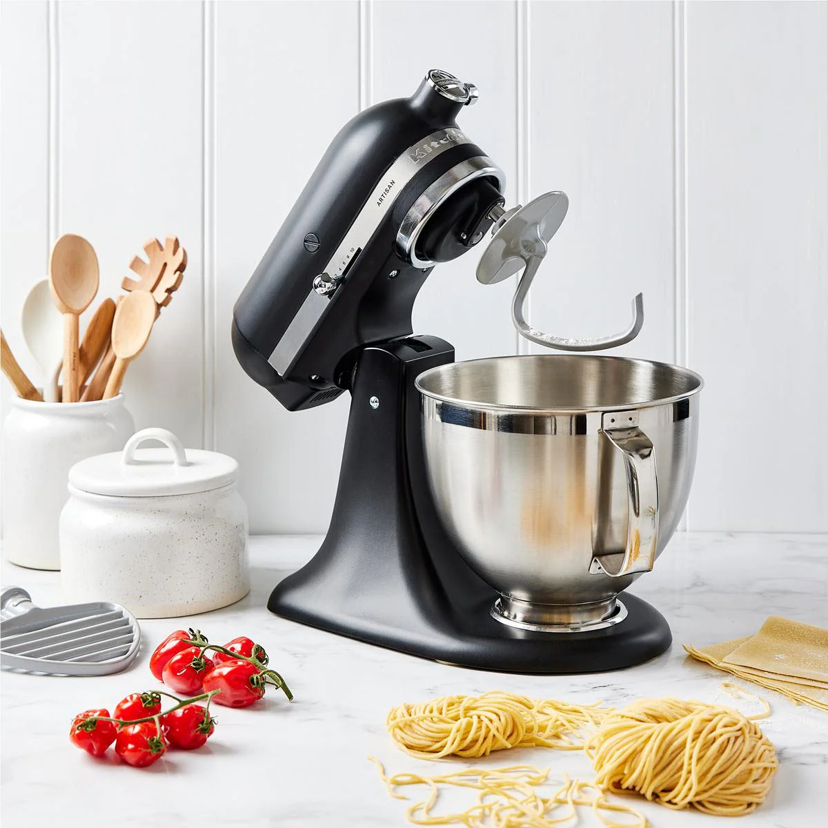 KitchenAid KSM195 4.7L Artisan Stand Mixer (Matte Black) - Image 6