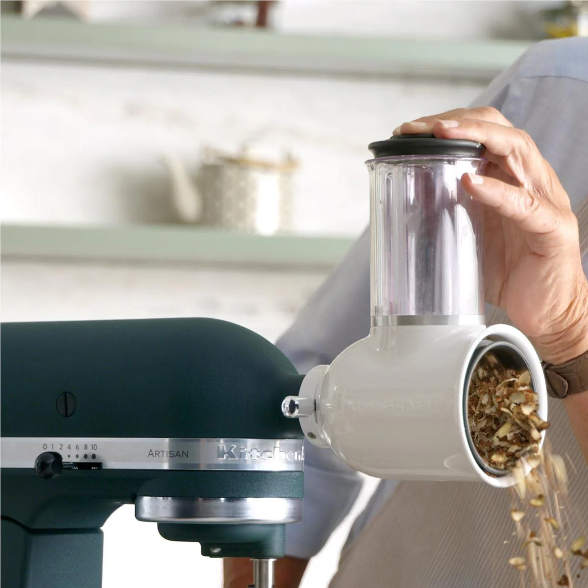 KitchenAid KSM195 4.8L Artisan Stand Mixer (Pebbled Palm) - Image 10