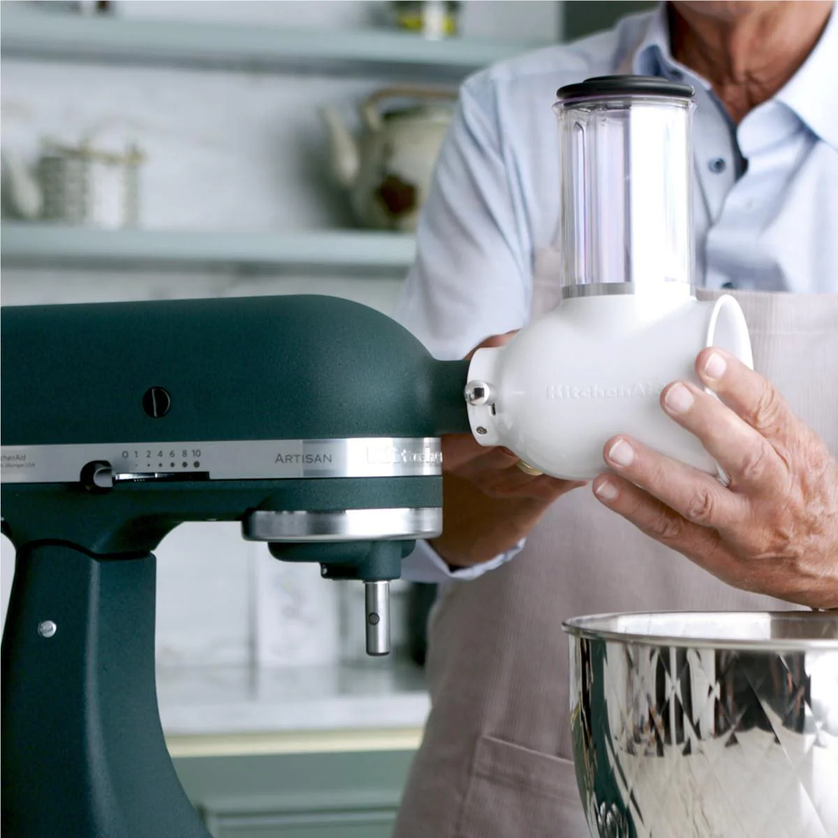 KitchenAid KSM195 4.8L Artisan Stand Mixer (Pistachio) - Image 7