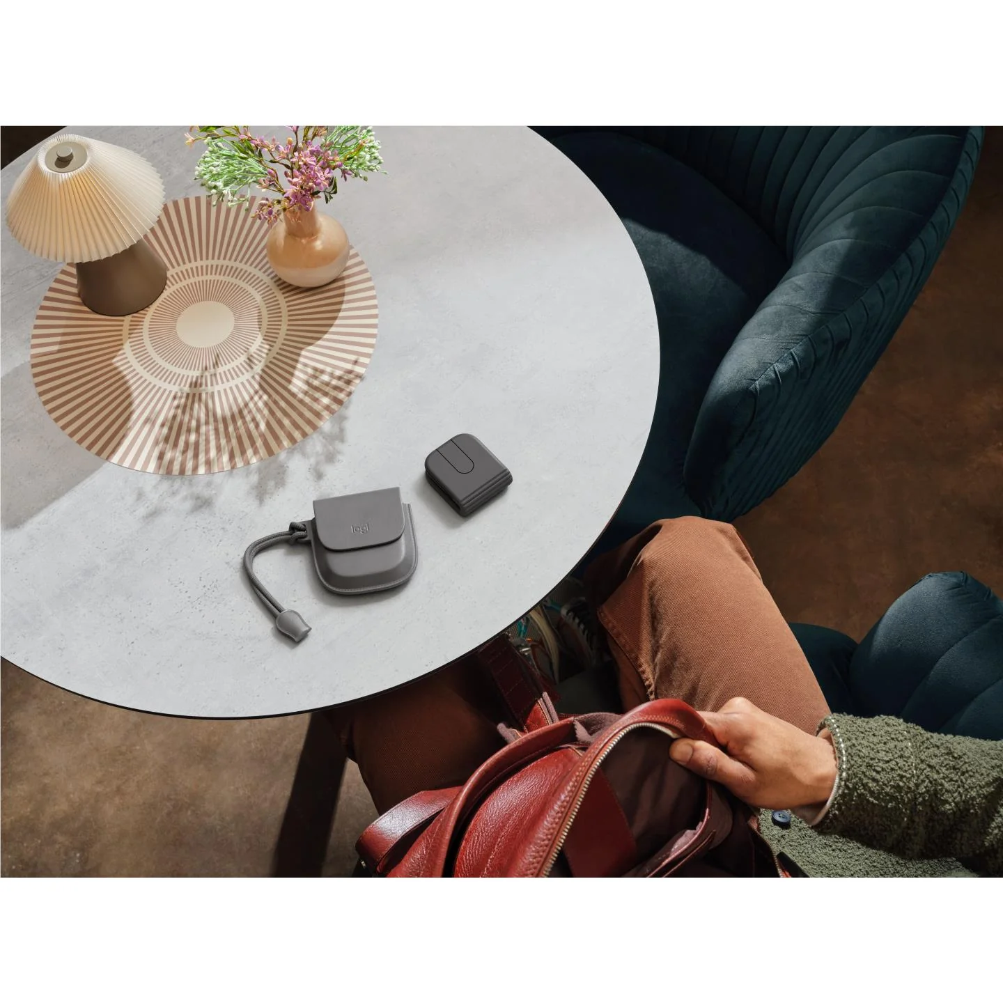 Logitech Mobi Fold Mouse (Graphite) - Image 11