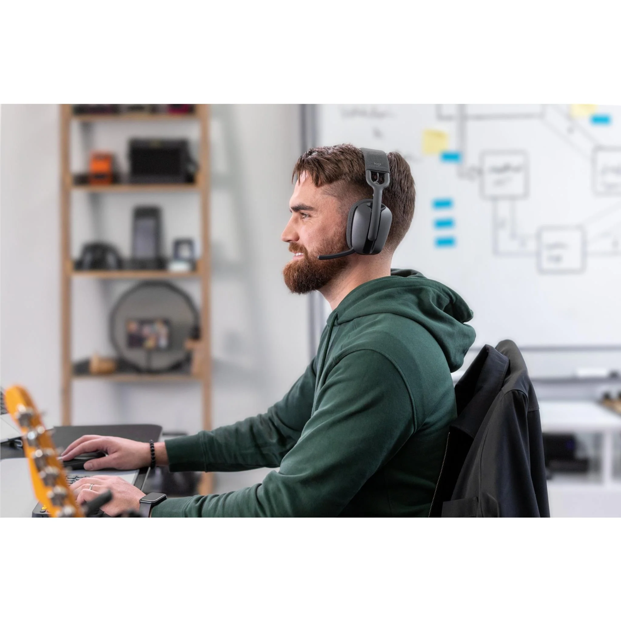 Logitech Zone Vibe 100 Bluetooth Headset (Graphite) - Image 12