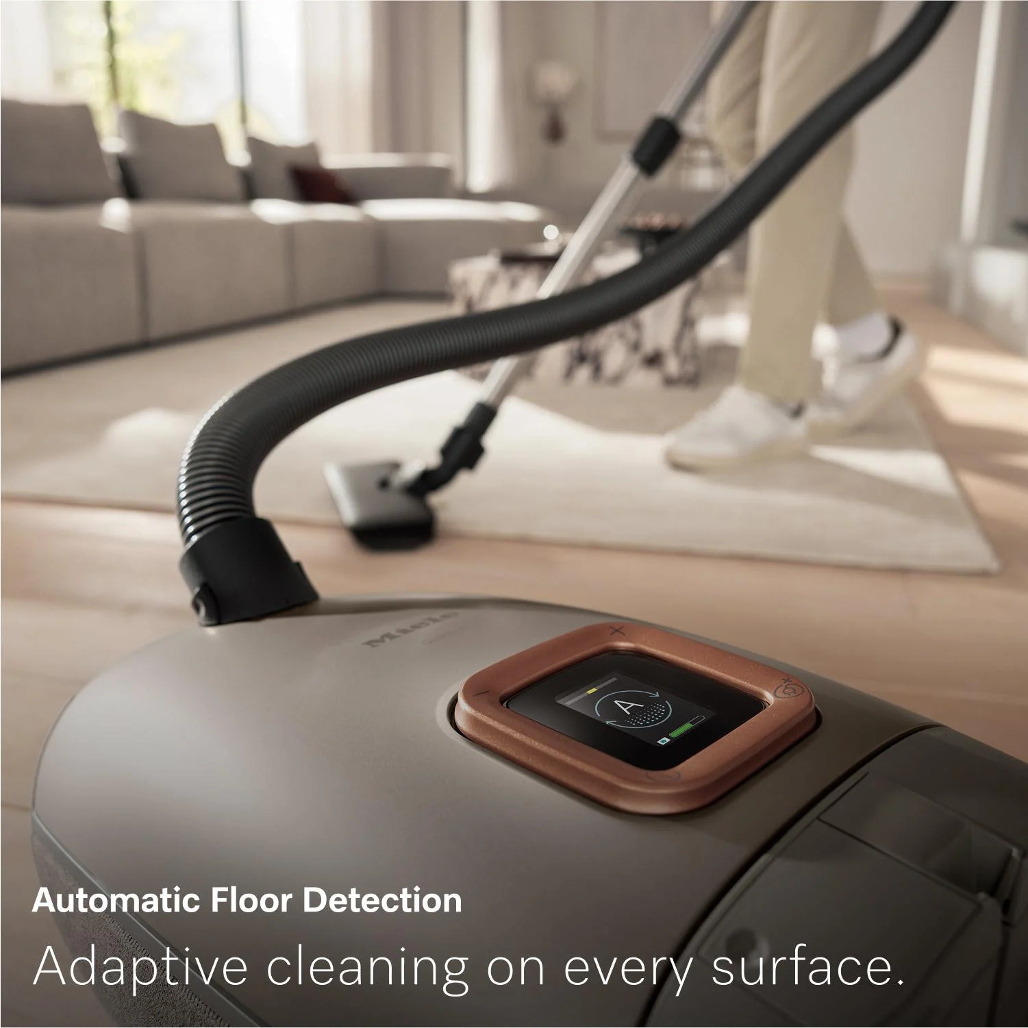 Miele Guard L1 Comfort XL Bagged Vacuum Cleaner (Titanium Pearl Finish) - Image 17