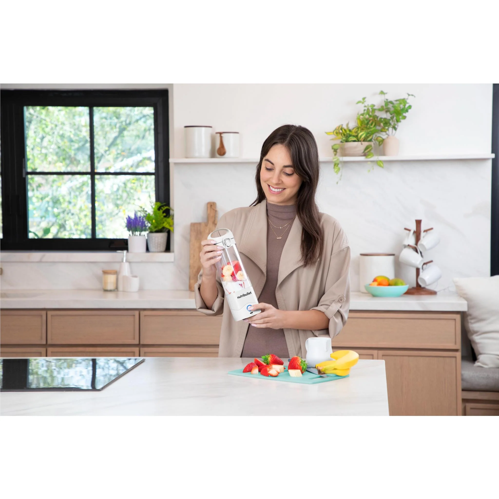 NutriBullet Portable Blender (White) - Image 6