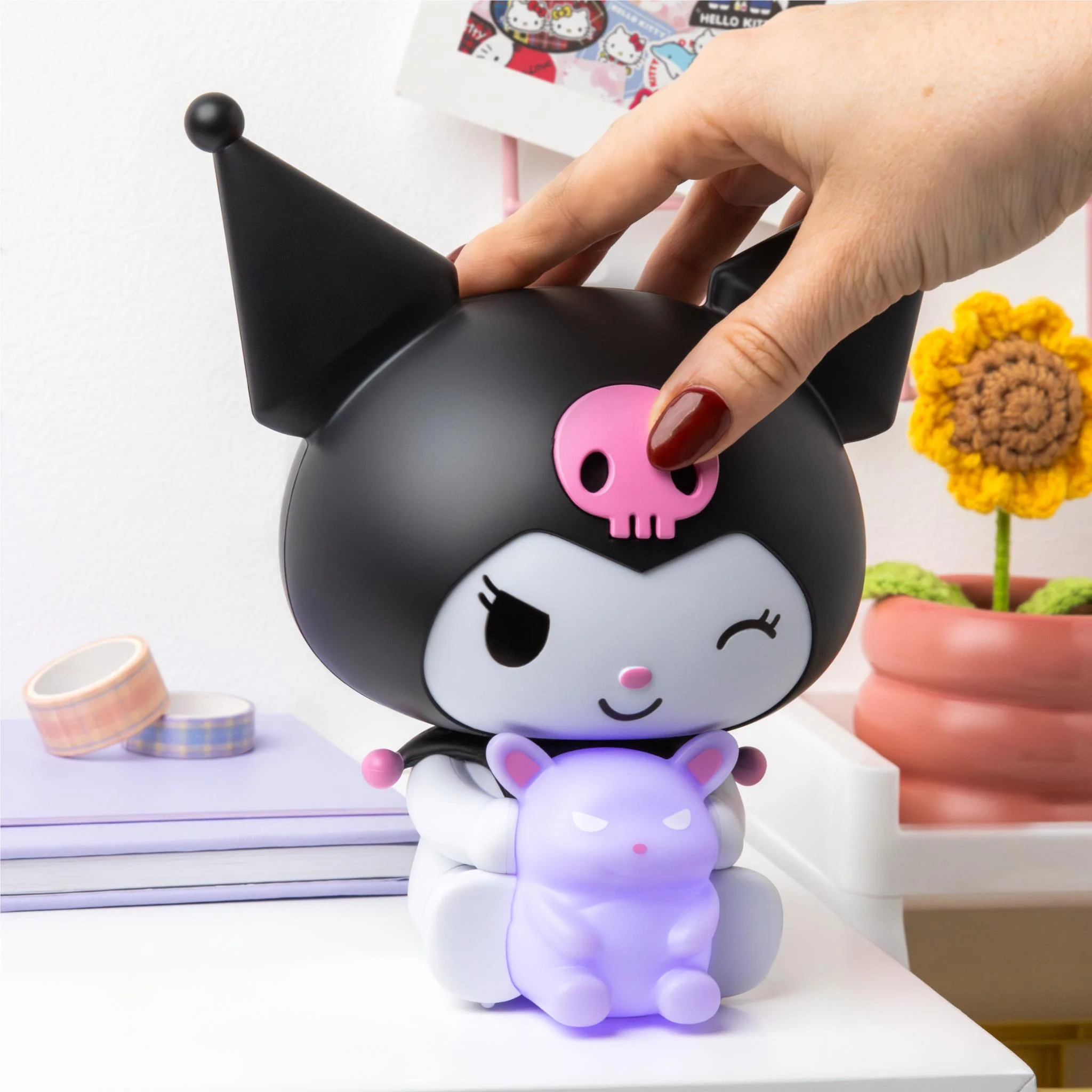 Paladone GloBuddies Light (Hello Kitty - Kuromi) - Image 3