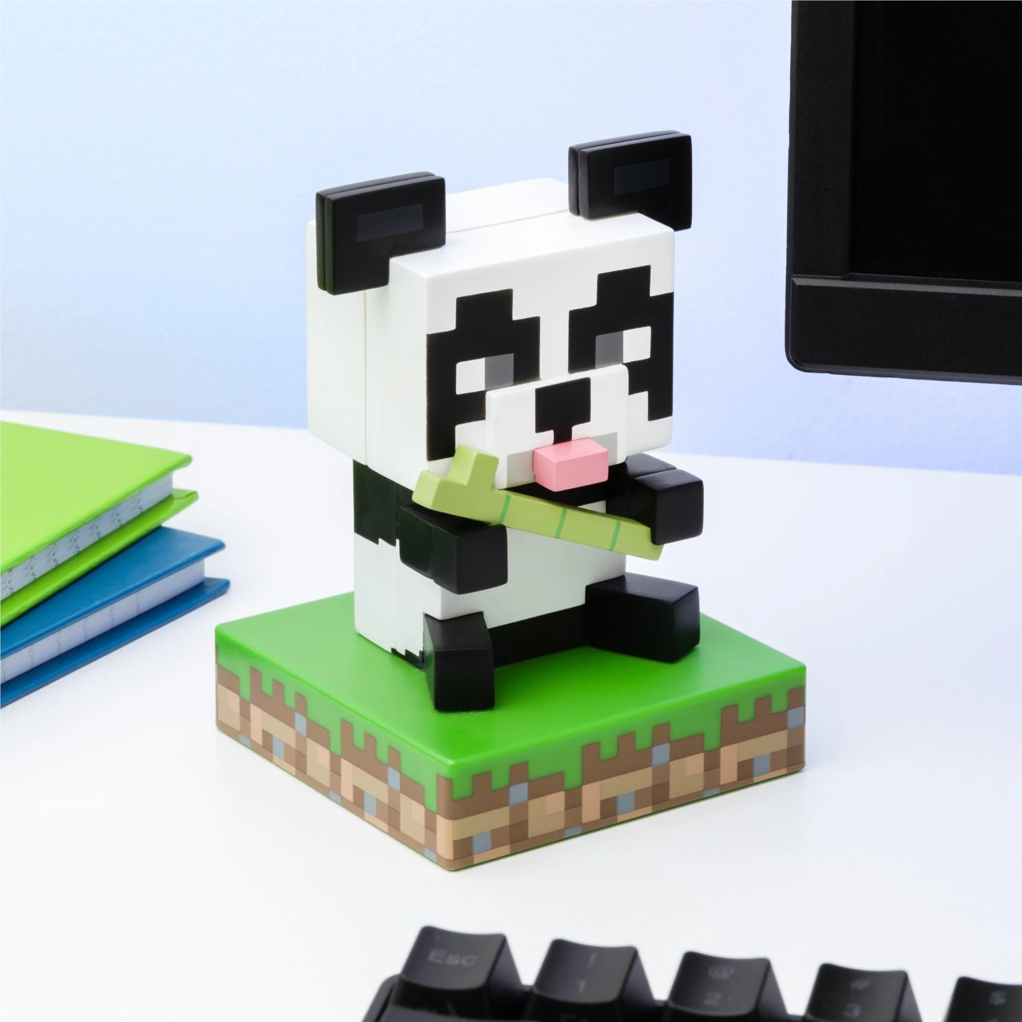 Paladone Icons Light (Minecraft - Panda) - Image 2