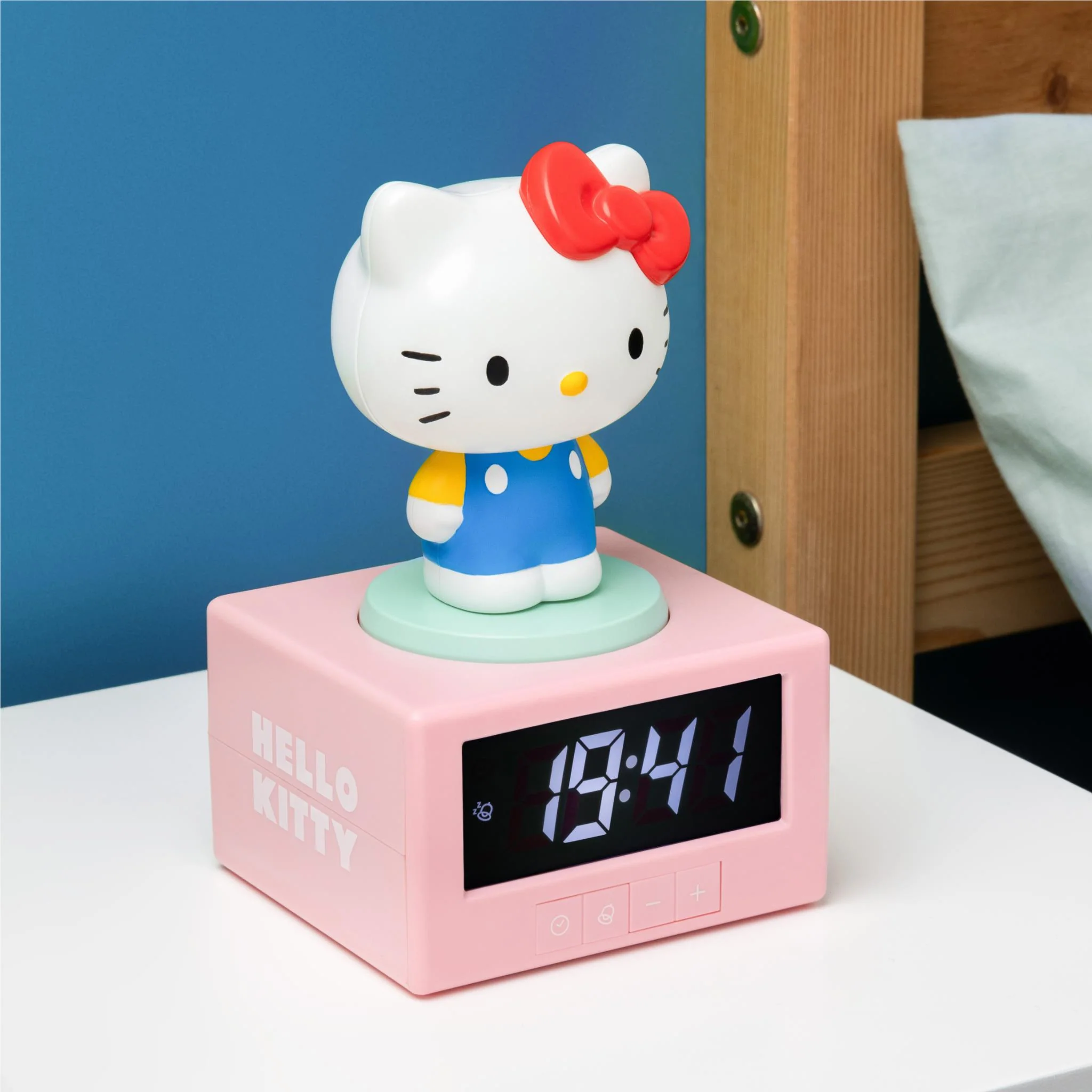 Paladone Light Up Alarm Clock (Hello Kitty) - Image 3