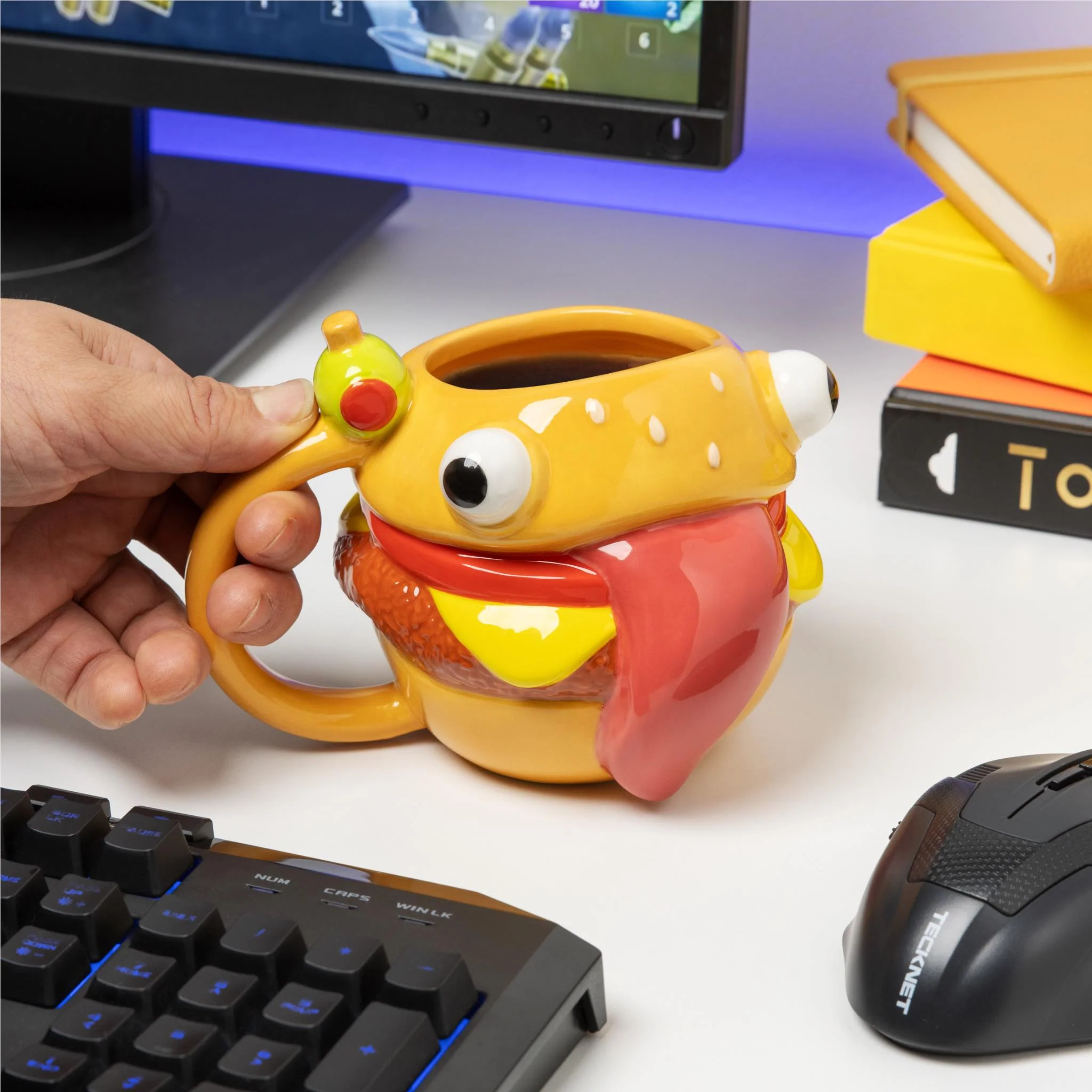 Paladone Shaped Mug (Fortnite - Durrr Burger) - Image 3
