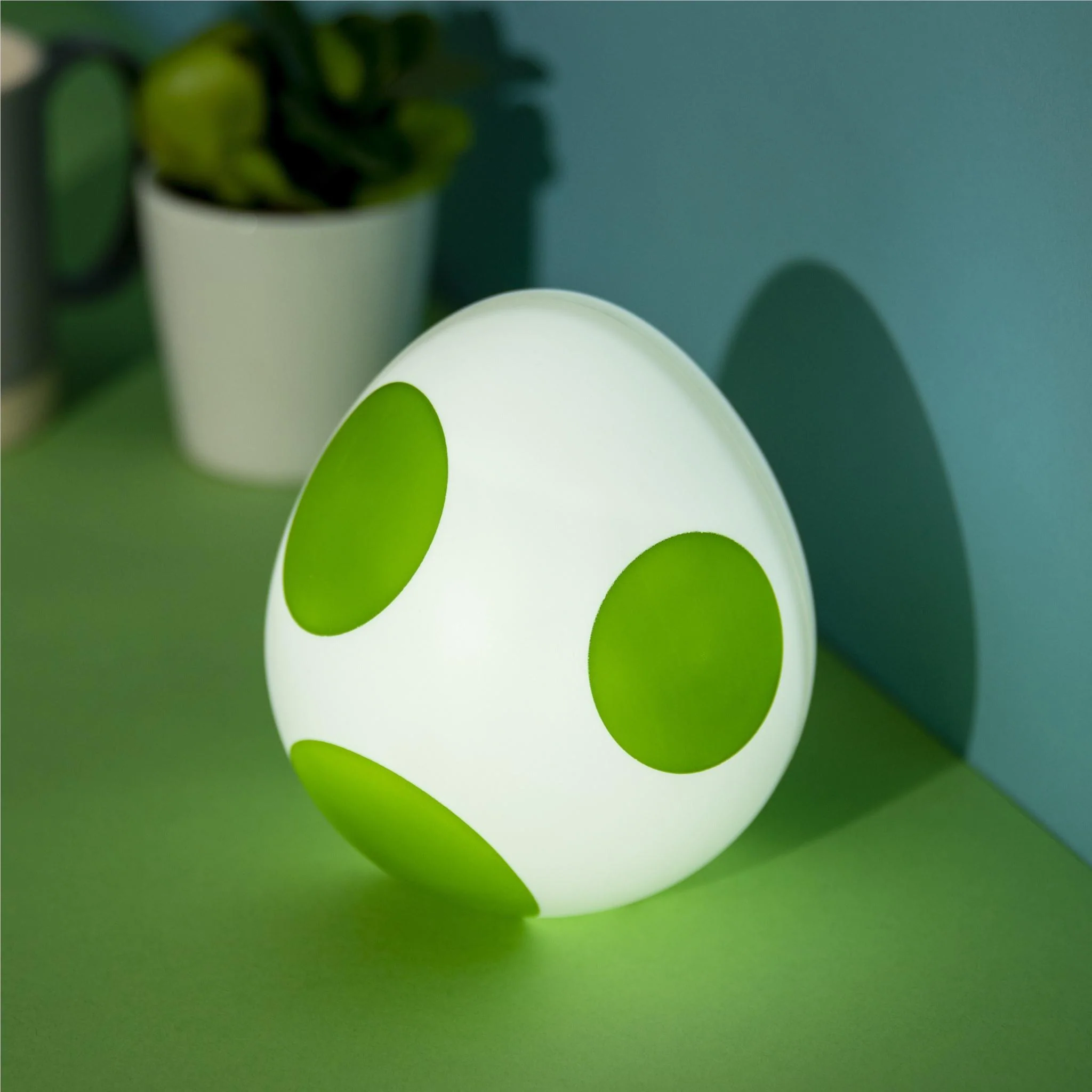 Paladone Yoshi Egg Light - Image 3