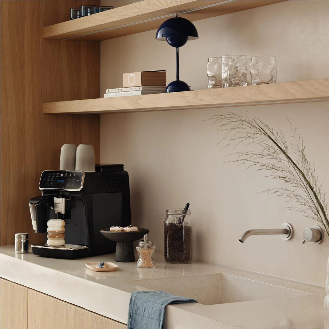 Philips LatteGo Series 4400 Fully Automatic Espresso Machine - Image 4