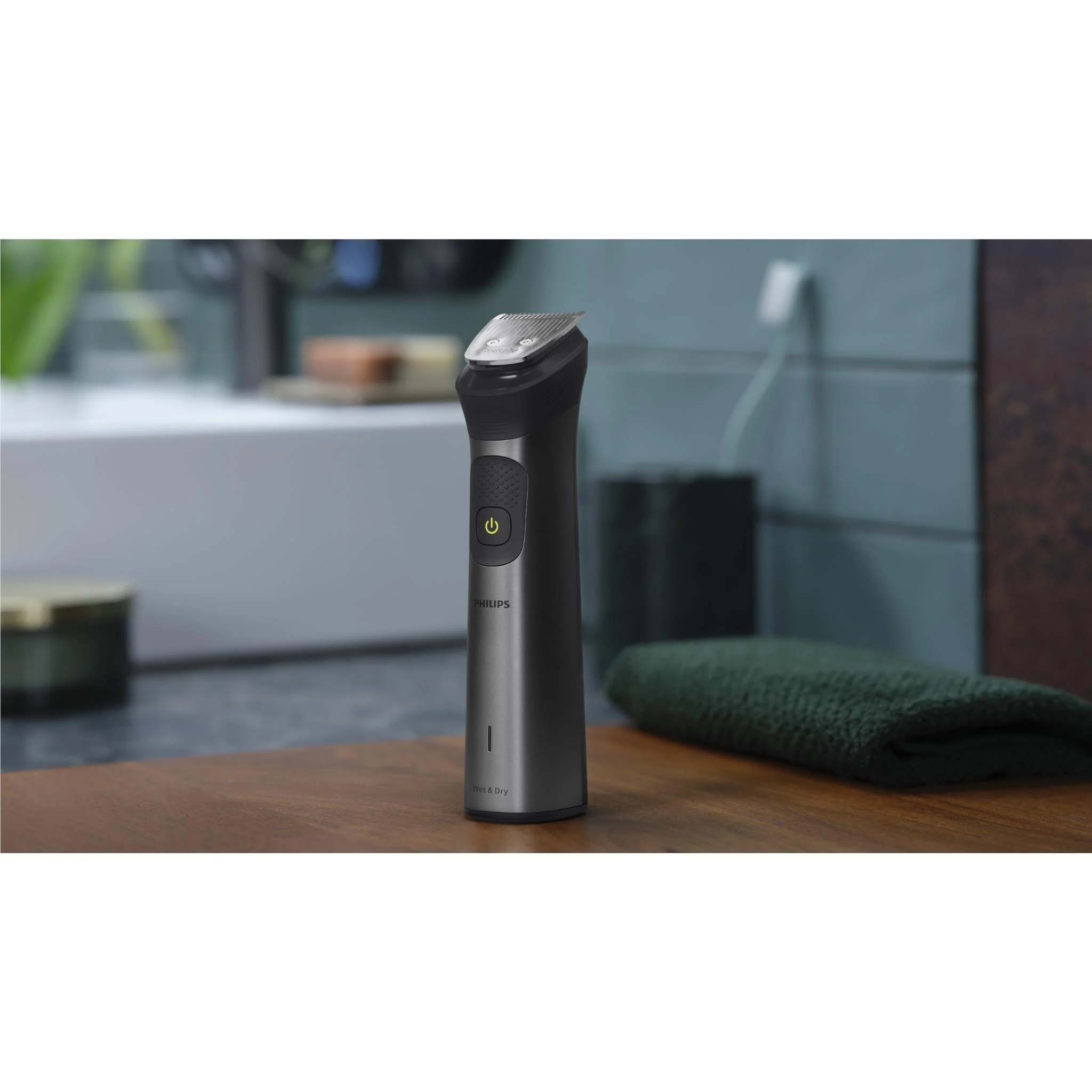 Philips Multigroom Series 7000 All-in-One Trimmer - Image 5