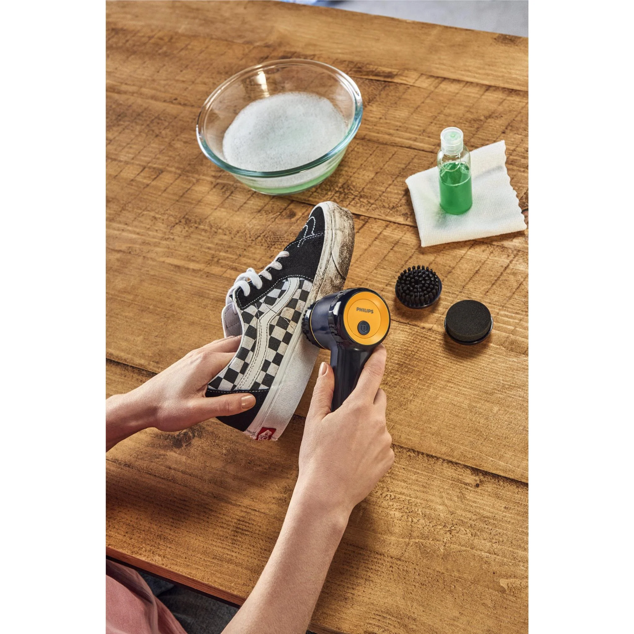 Philips Sneaker Cleaner - Image 12