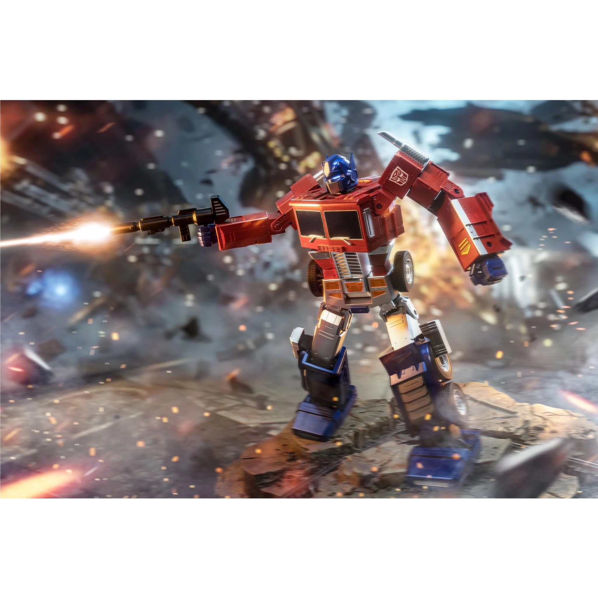 Robosen Transformers Auto-Converting Robot (Optimus Prime - Elite Edition) - Image 6