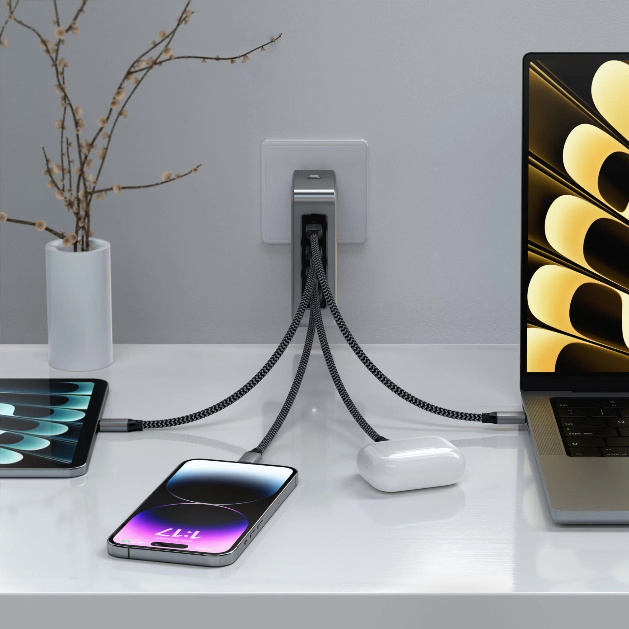 Satechi 145W USB-C 4-Port GaN Travel Wall Charger - Image 6