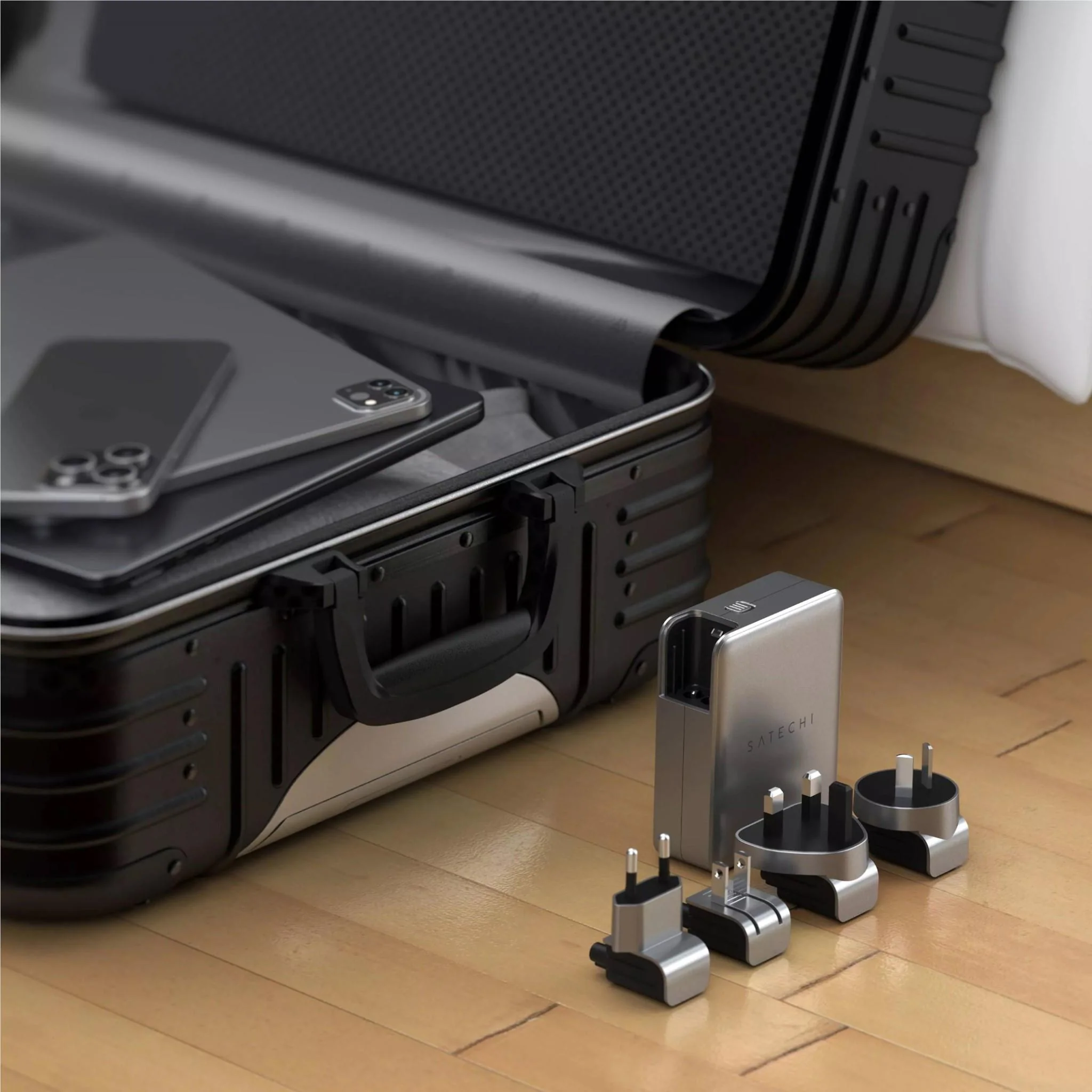 Satechi 145W USB-C 4-Port GaN Travel Wall Charger - Image 8