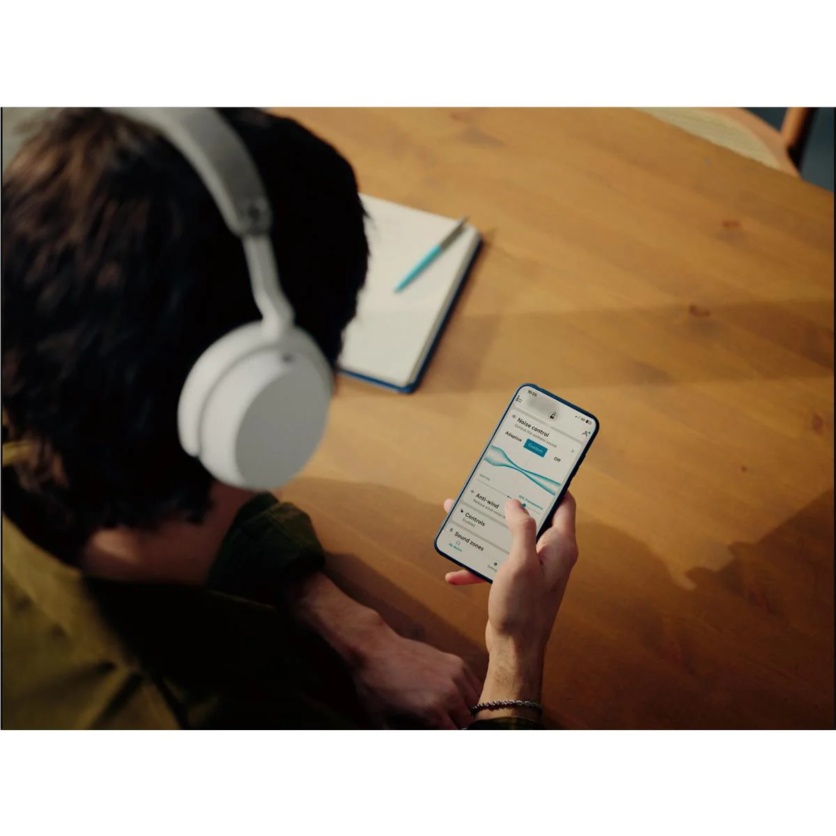 Sennheiser MOMENTUM 5 Over-Ear ANC Wireless Headphones (Denim) - Image 9