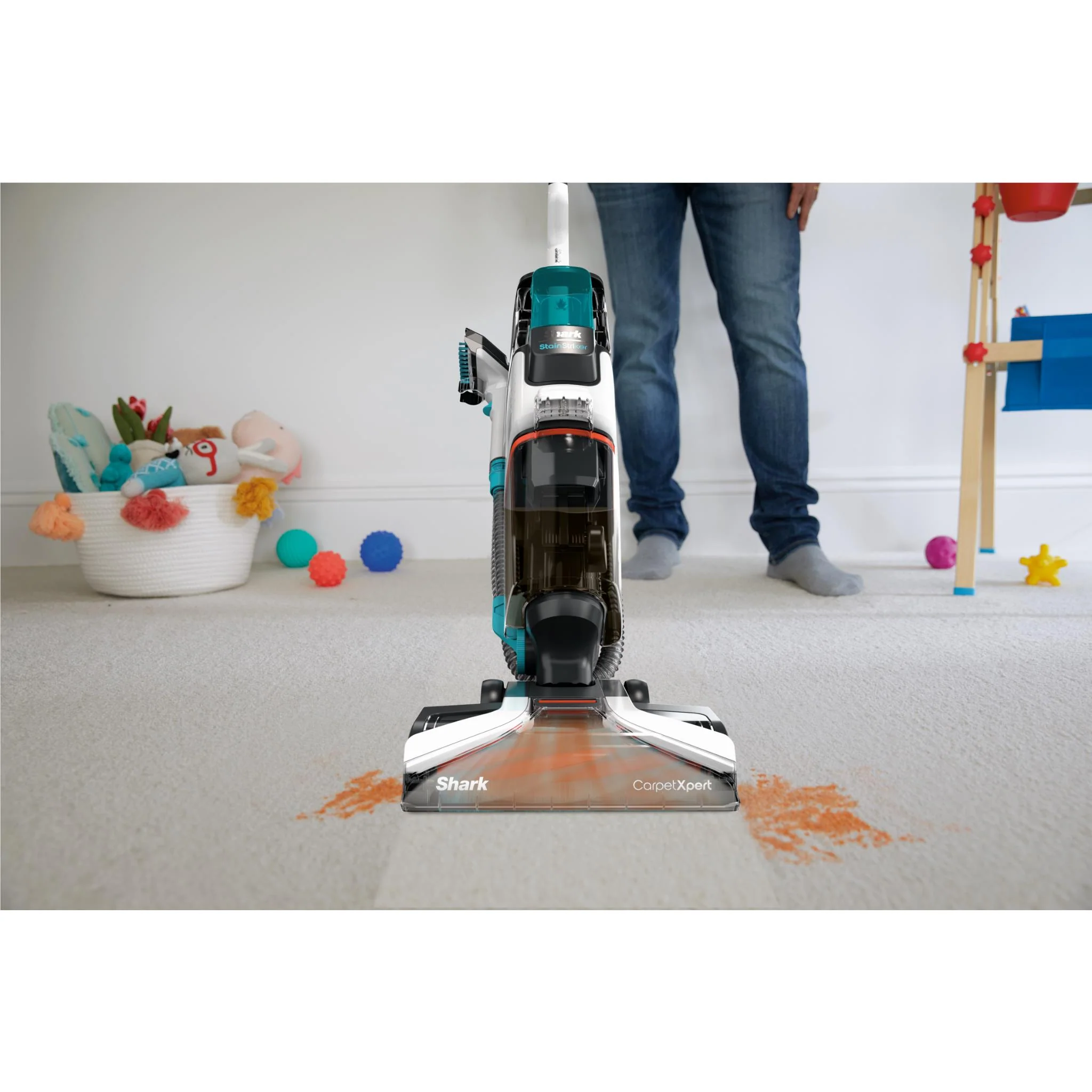 Shark CarpetXpert With StainStriker Carpet Cleaner - Image 12