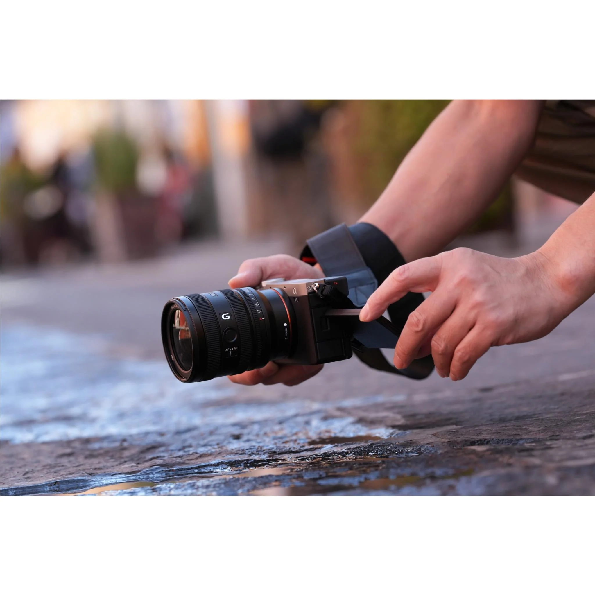 Sony FE 24-50 F2.8 G Lens - Image 7