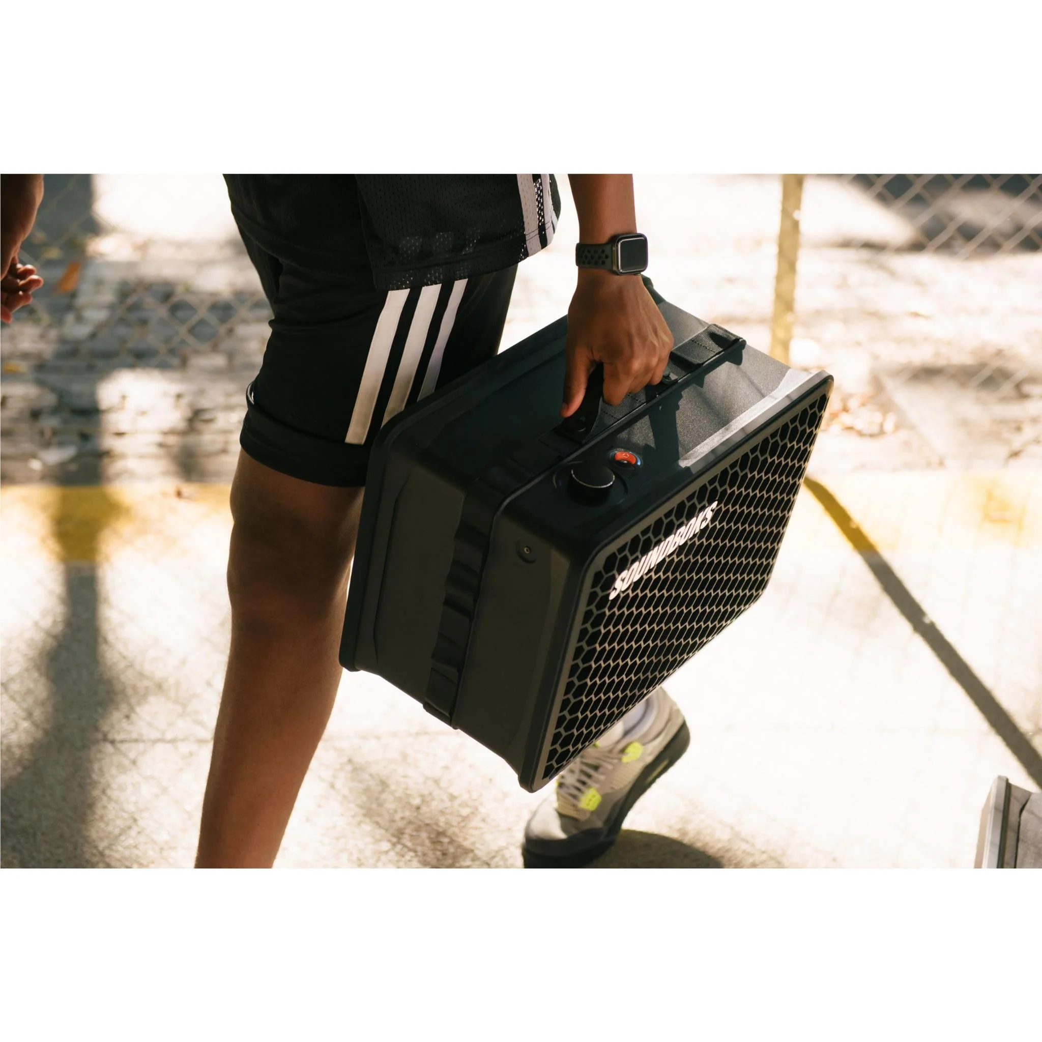 SOUNDBOKS Go Portable Wireless Speaker (Black) [~Ex Demo] - Image 4