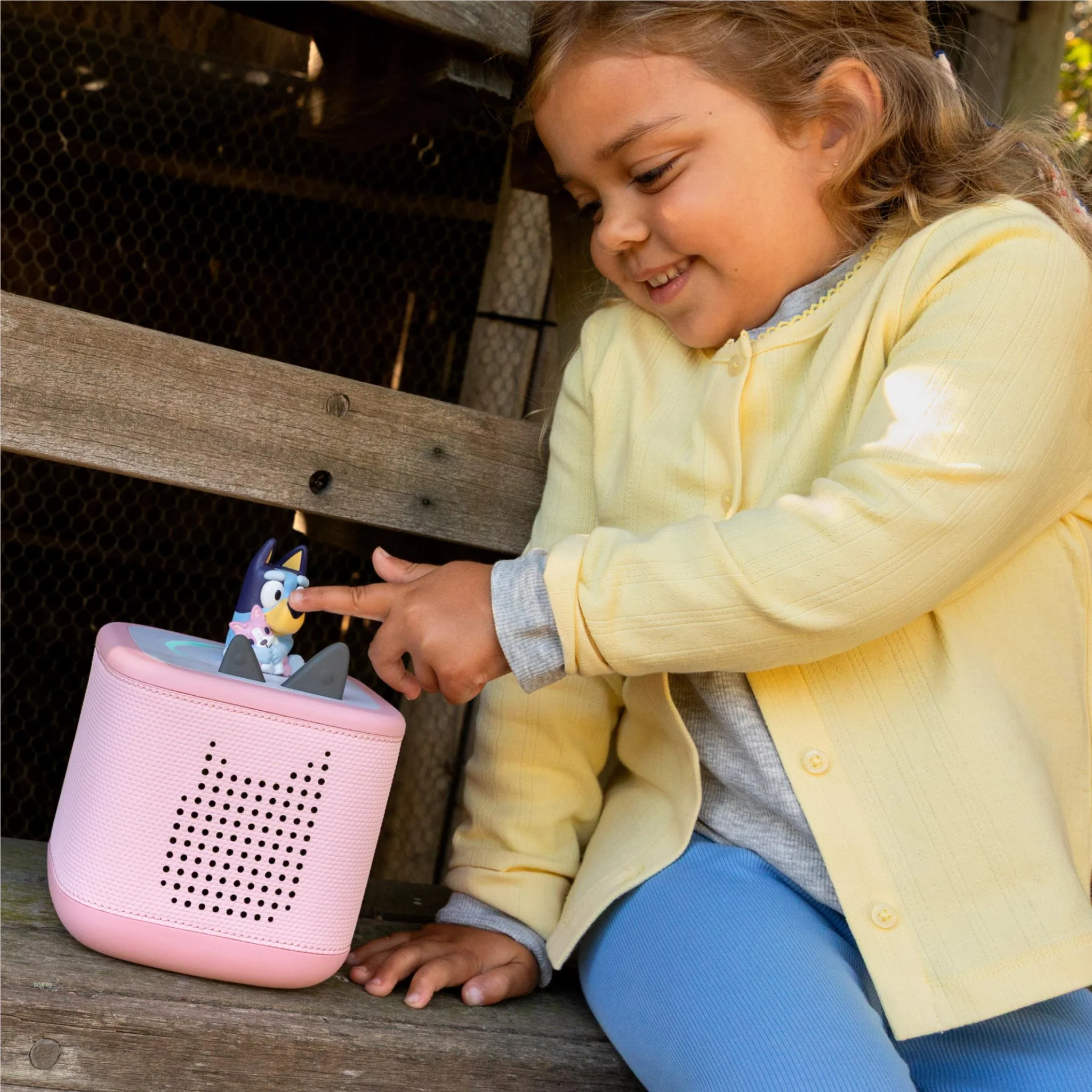 tonies Toniebox 2 Bluey Play Set (Cloud Pink) - Image 2