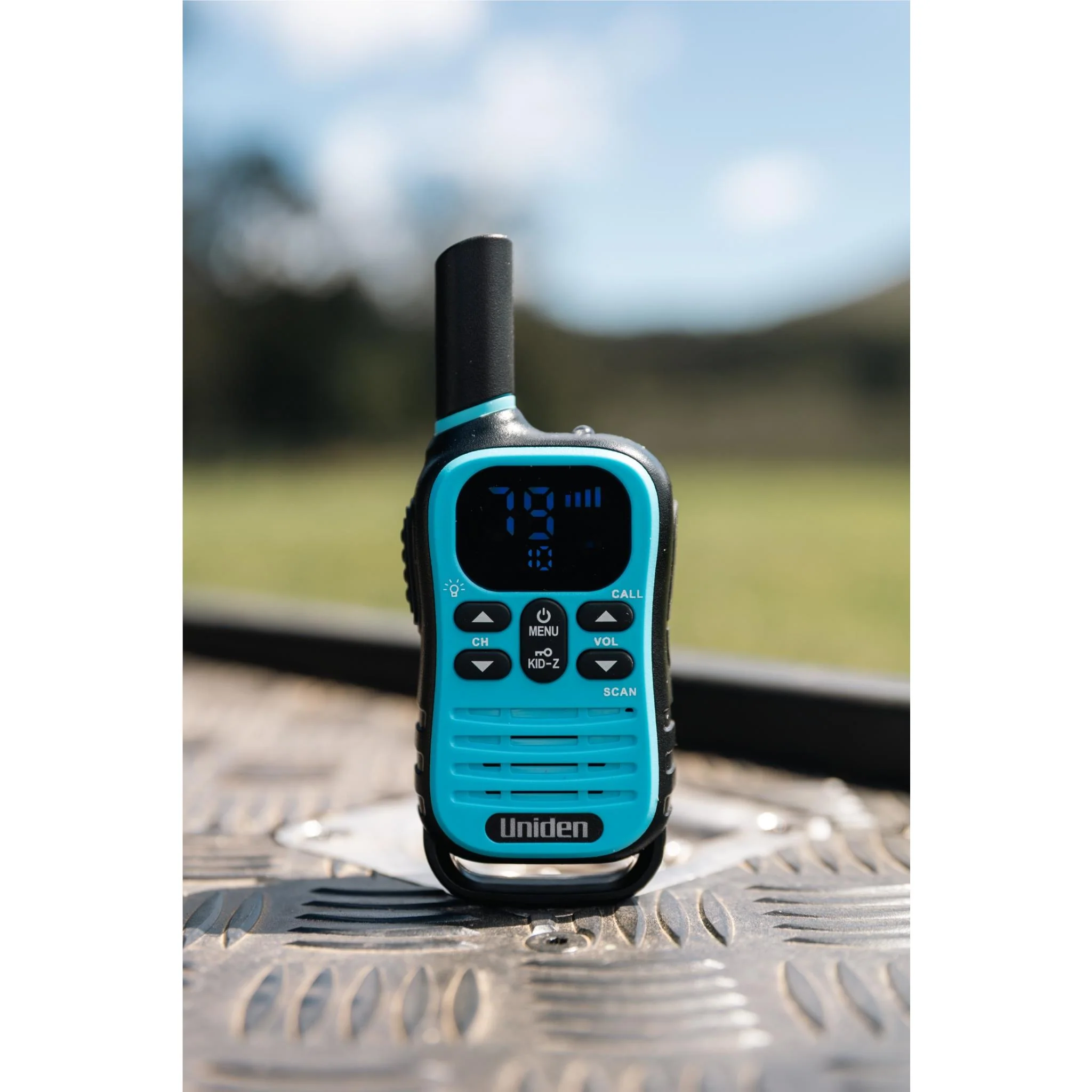 Uniden UH45 Max 0.5W UHF Handheld Radio with Kid-Zone Plus (Blue/Green/Yellow/Pink) [4 Pack] - Image 8