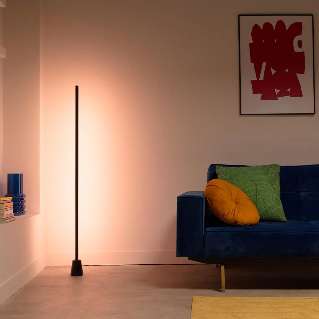 WiZ Gradient Pole Floor Light - Image 2